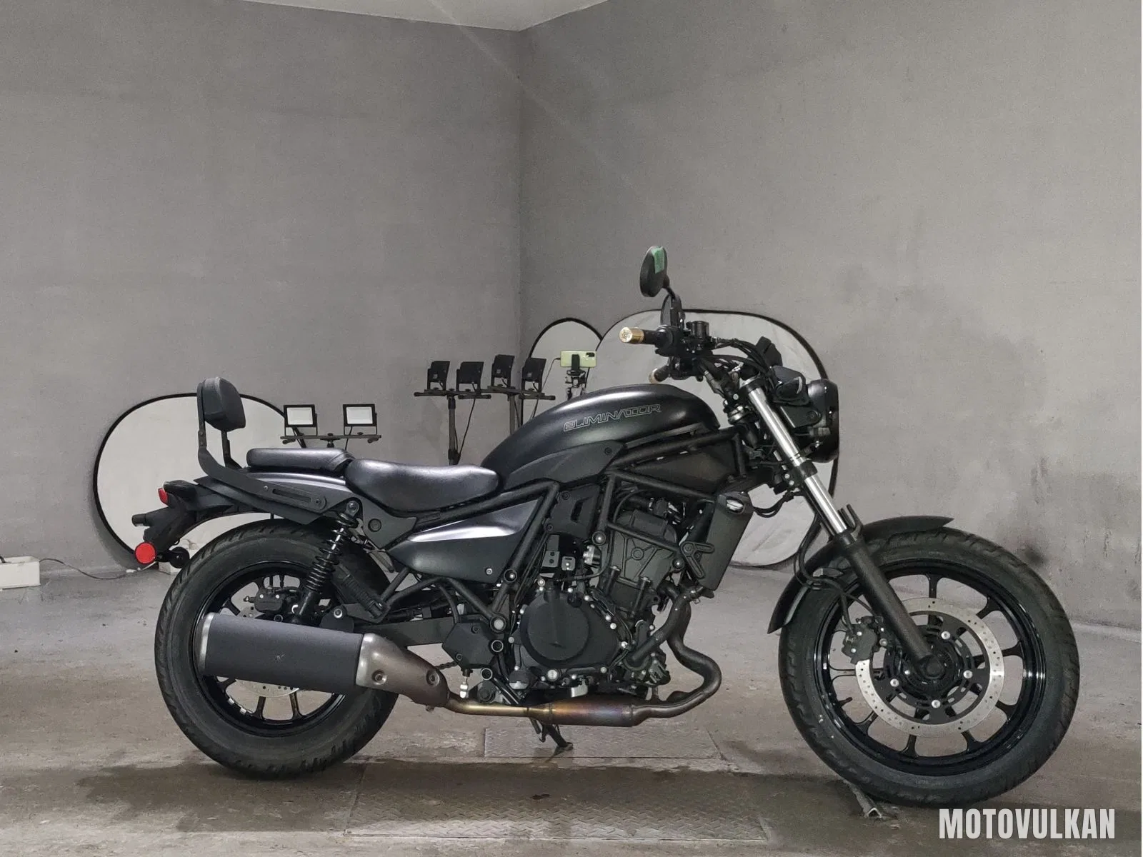 Kawasaki Eliminator 400