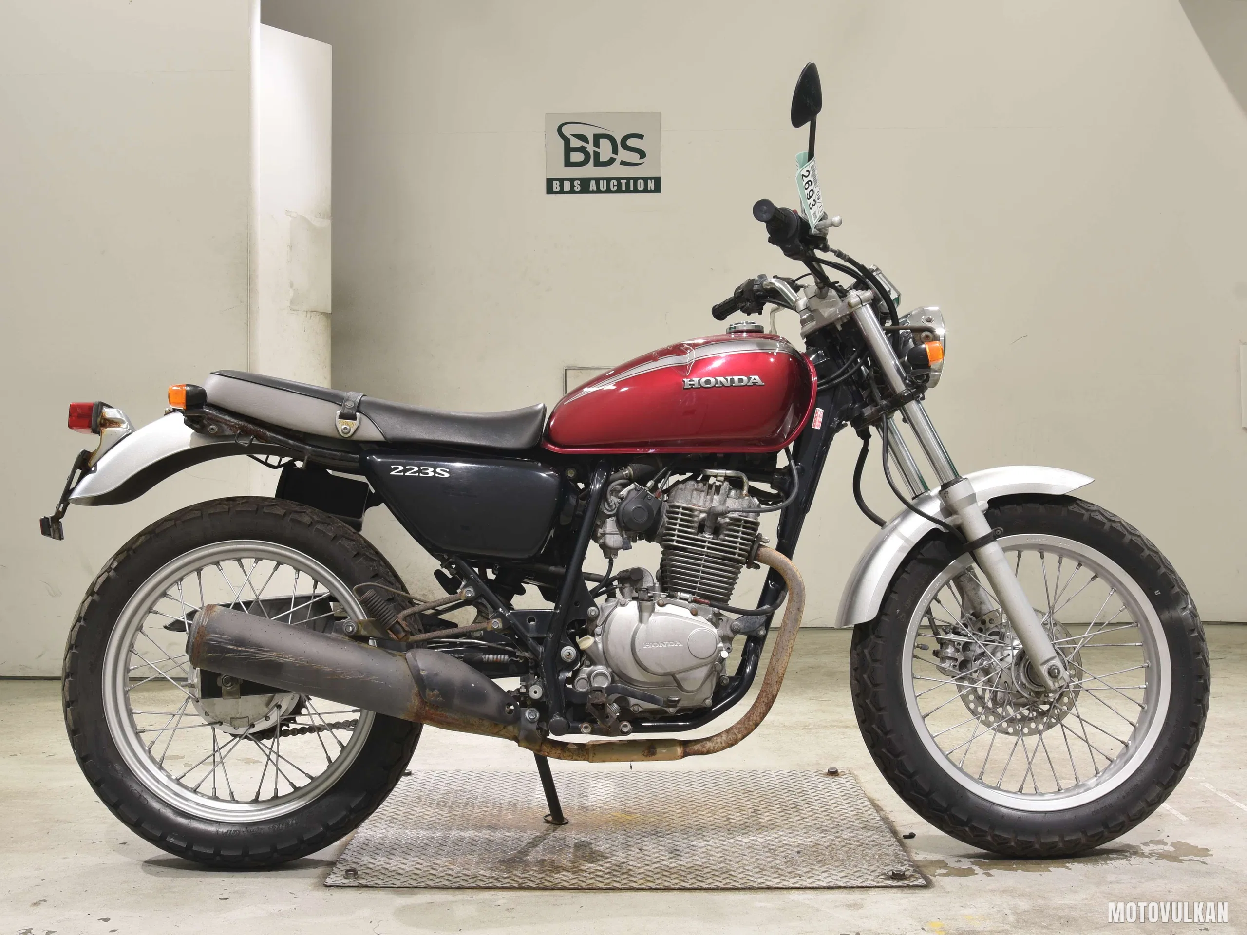 Honda CB223S