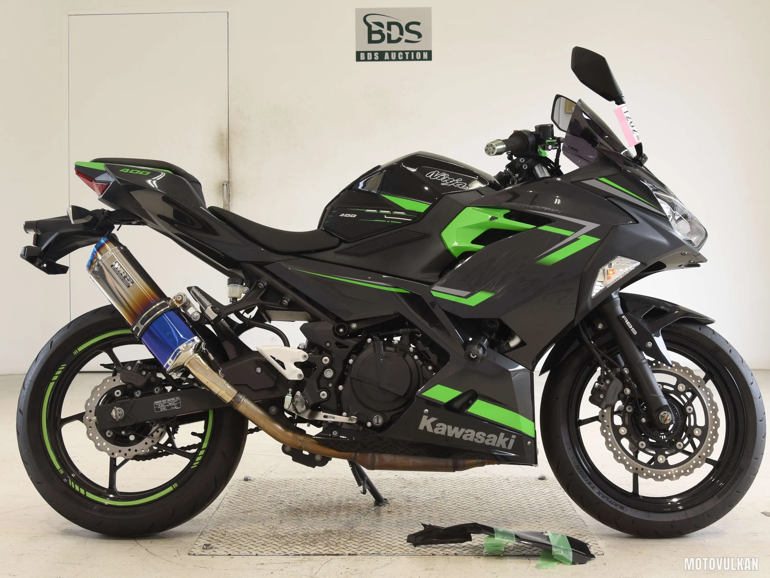 Kawasaki NINJA400-2