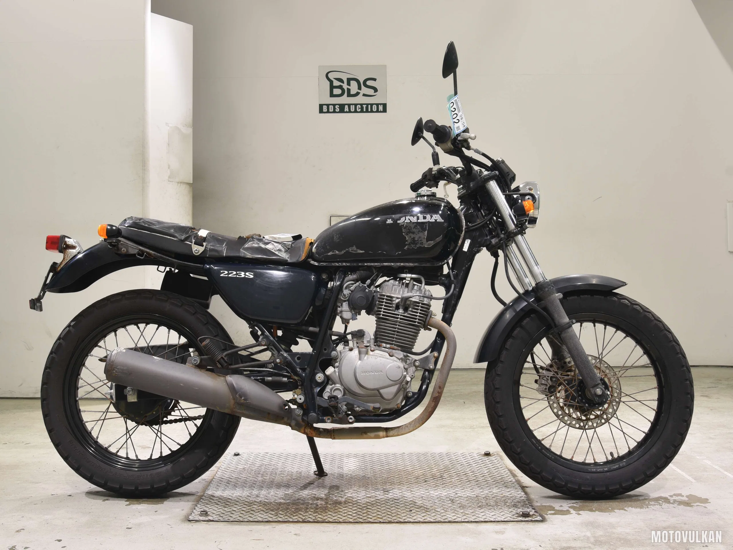 Honda CB223S