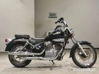 Suzuki INTRUDER250LC