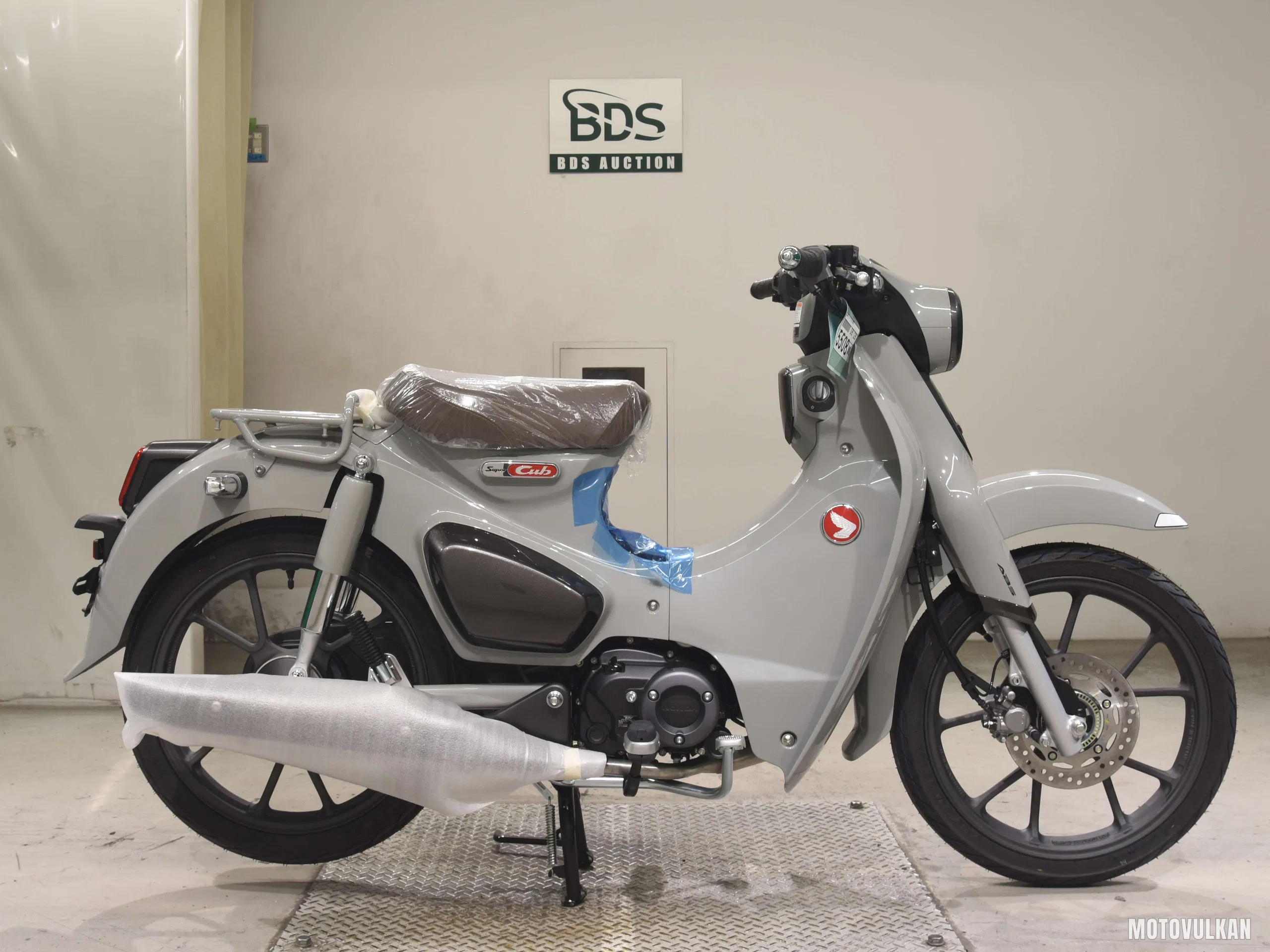 Honda C125-2