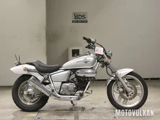 Honda MAGNA50