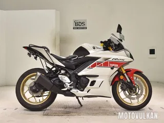 Yamaha YZF-R25A