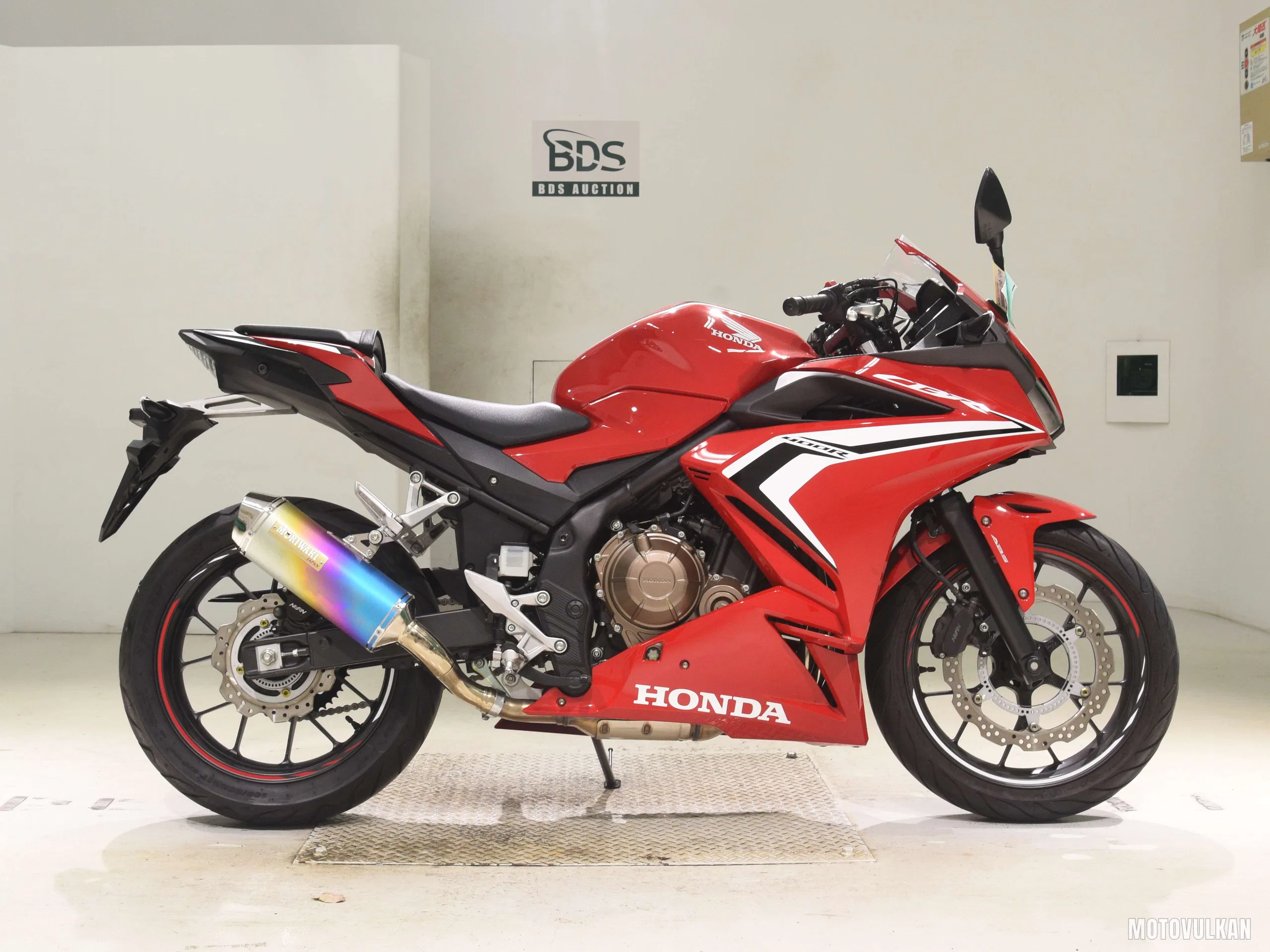 Honda CBR400R-2