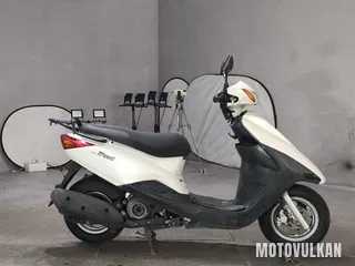 Yamaha Axis Treet