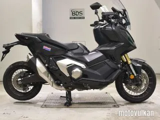 Honda X-ADV750-2