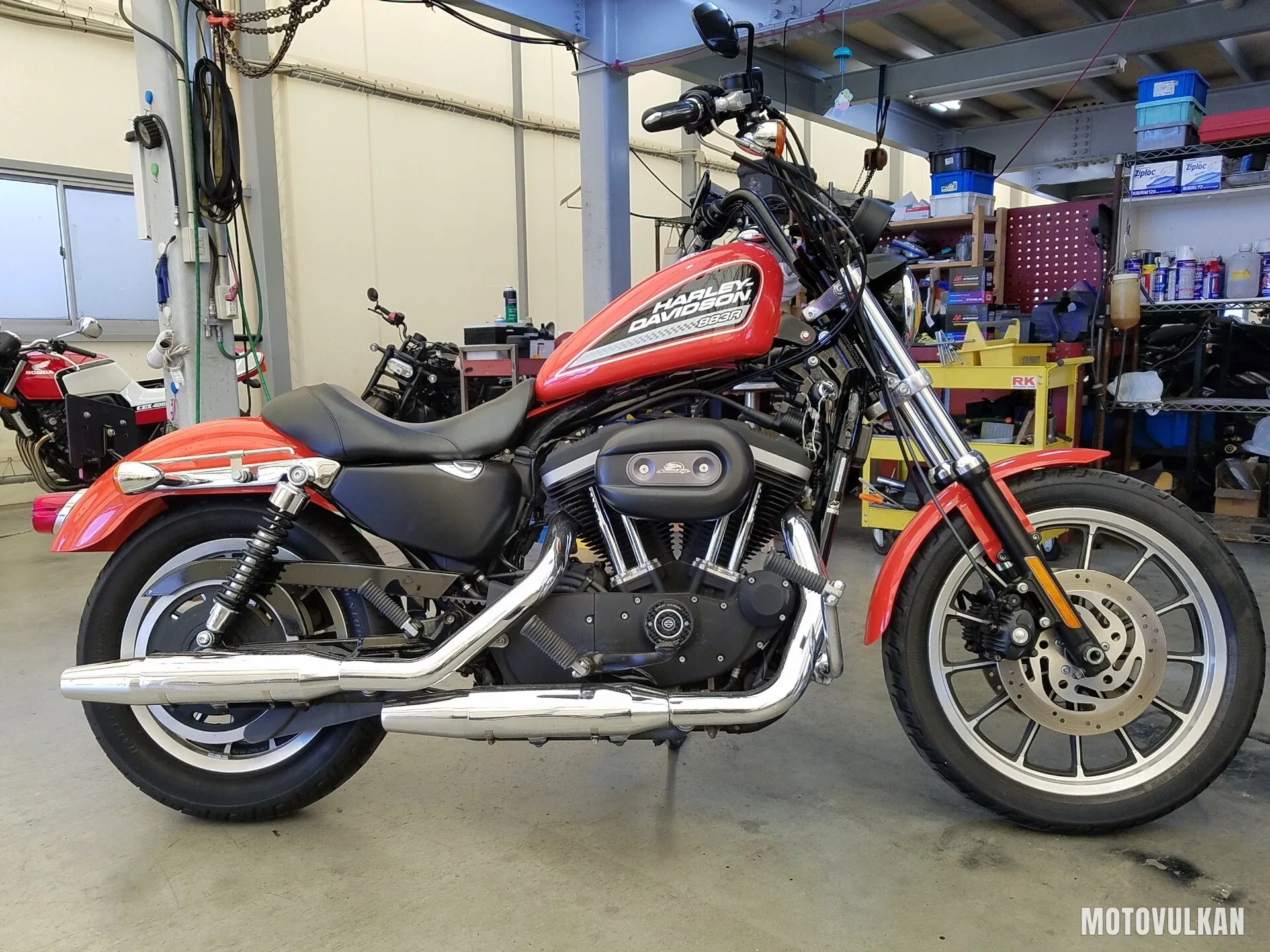 Harley Davidson Harley Davidson Xl883R