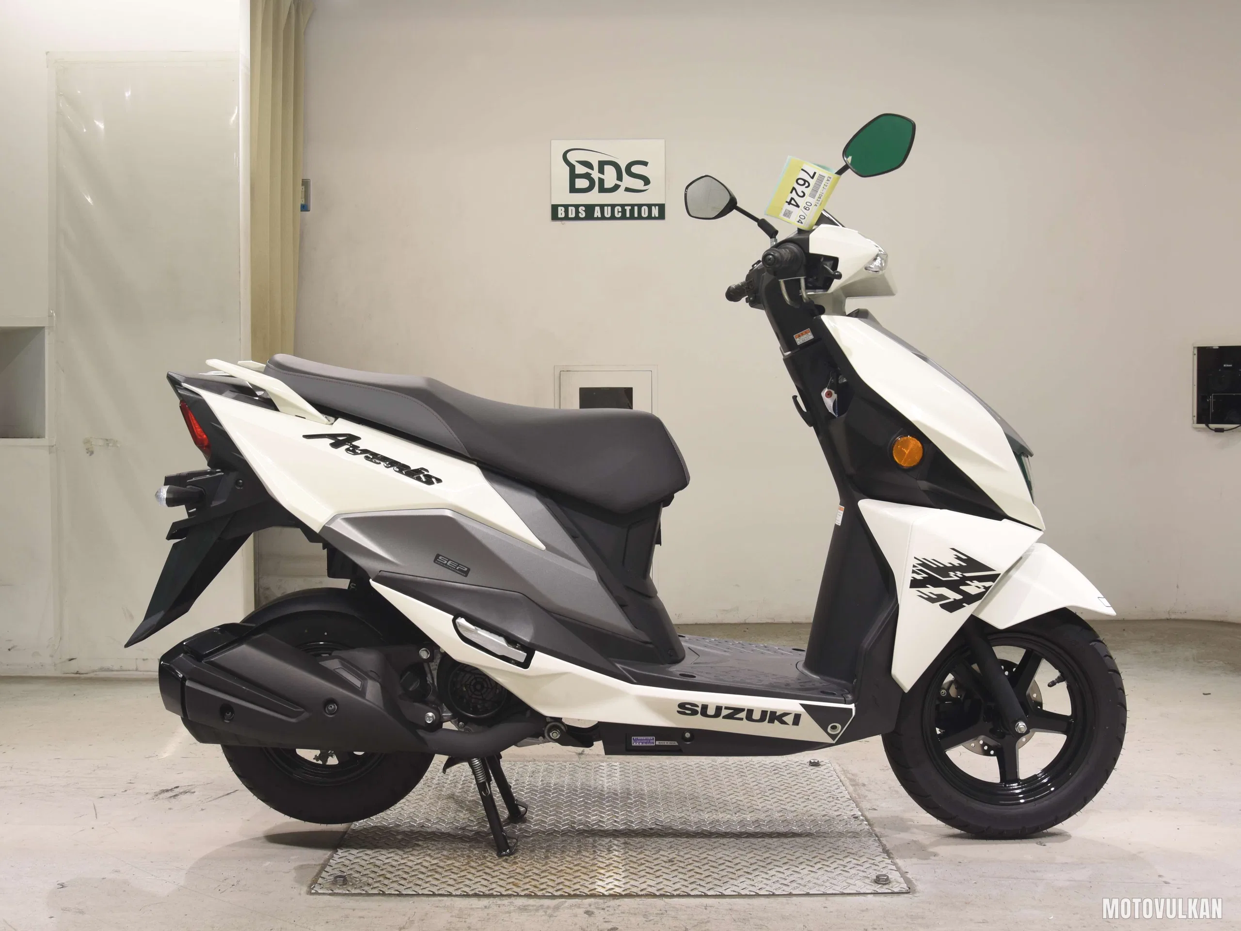Suzuki AVENIS125-2