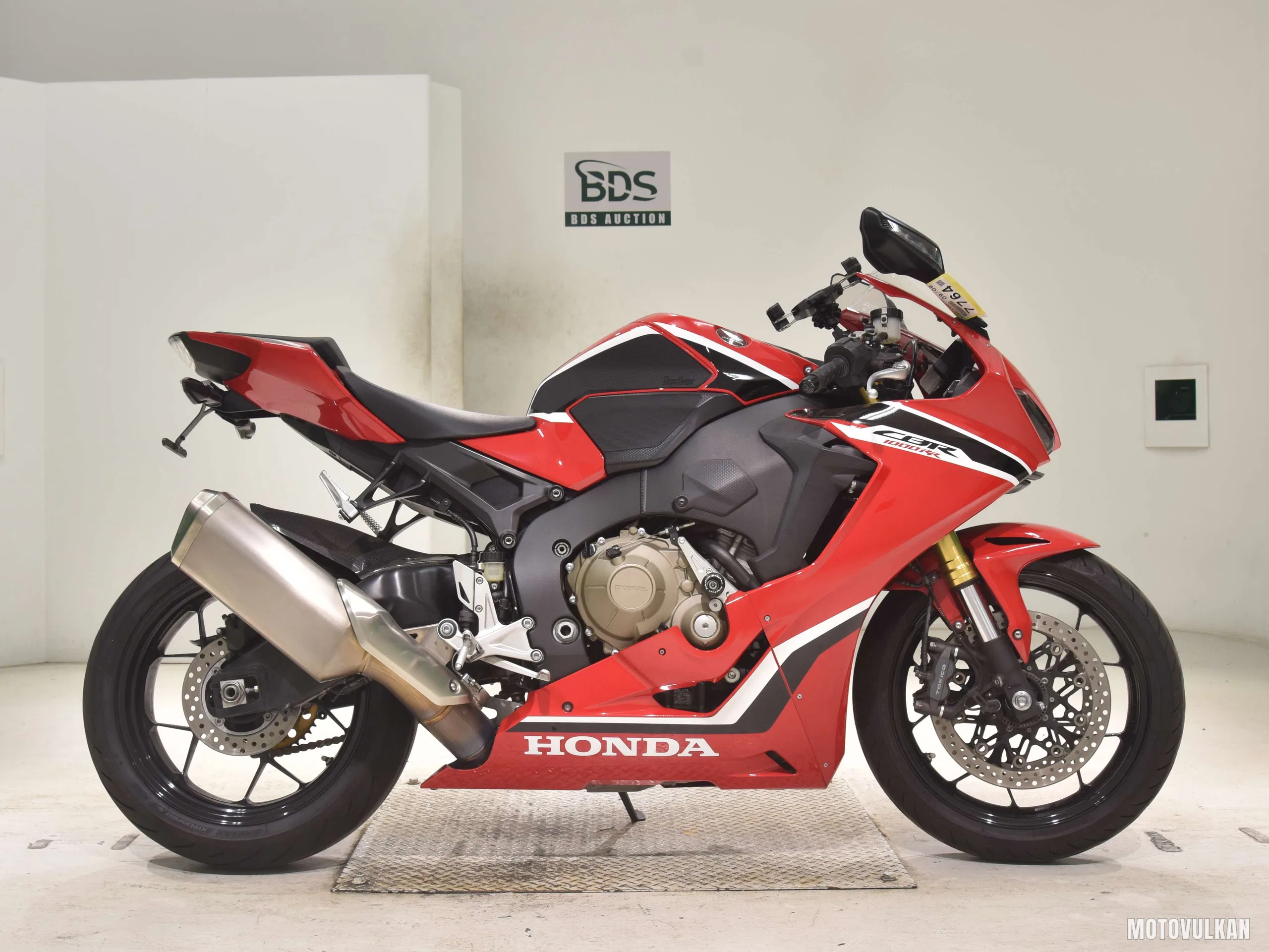 Honda CBR1000RR-3