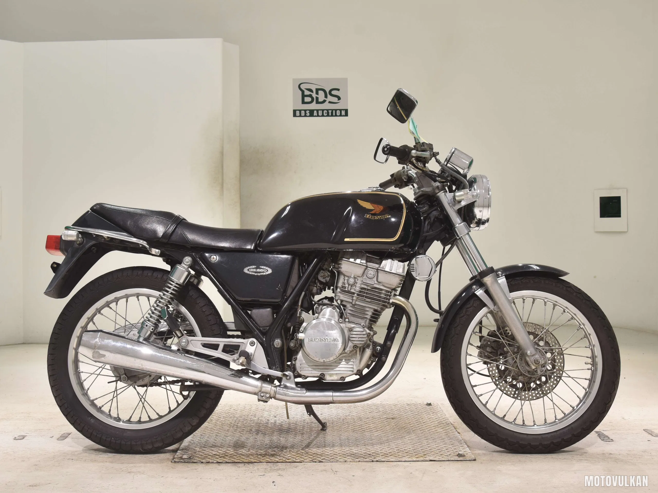 Honda GB250 CLUBMAN-3