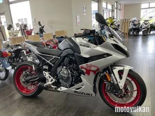 Suzuki Gsx-8R
