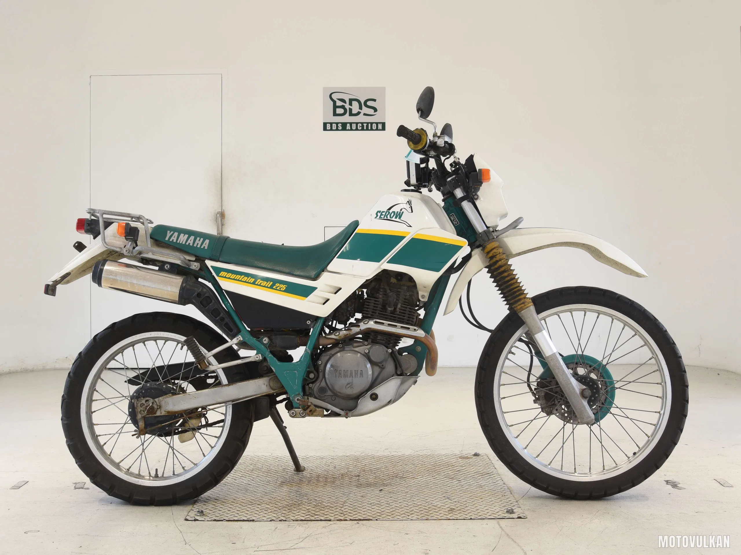 Yamaha SEROW225-2