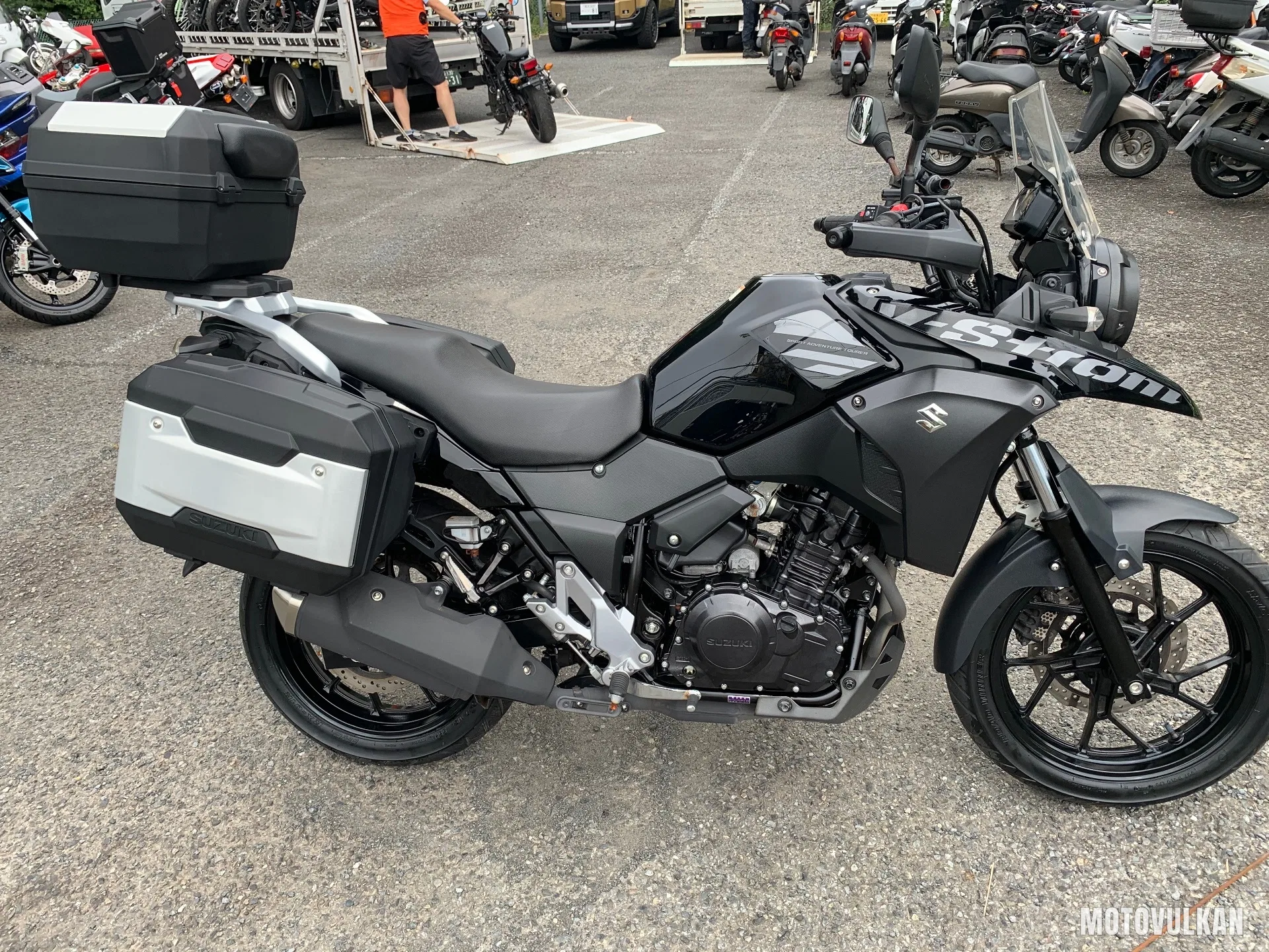 Suzuki V-Strom250