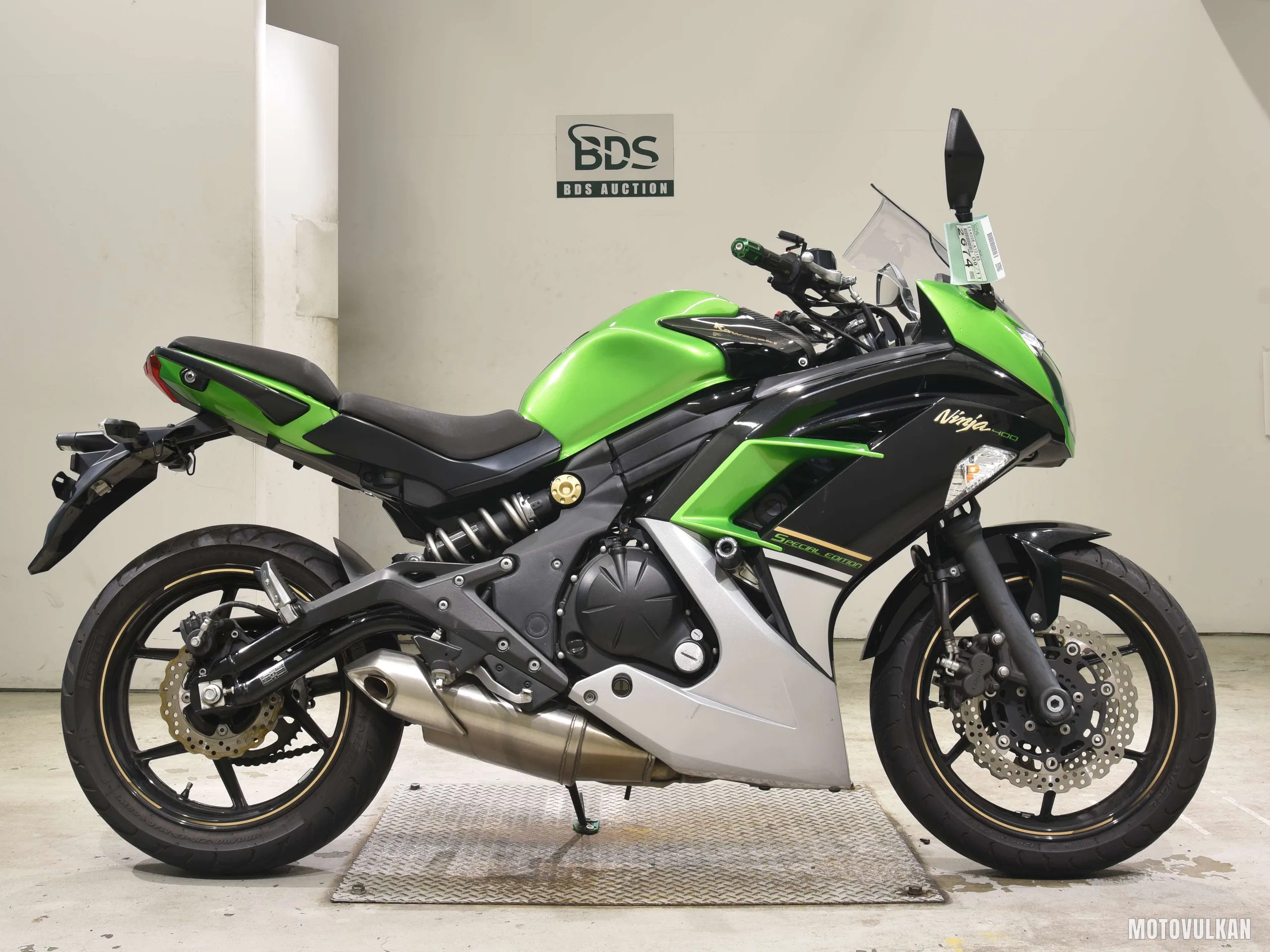 Kawasaki NINJA400