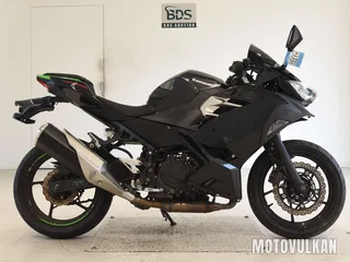 Kawasaki NINJA400-2