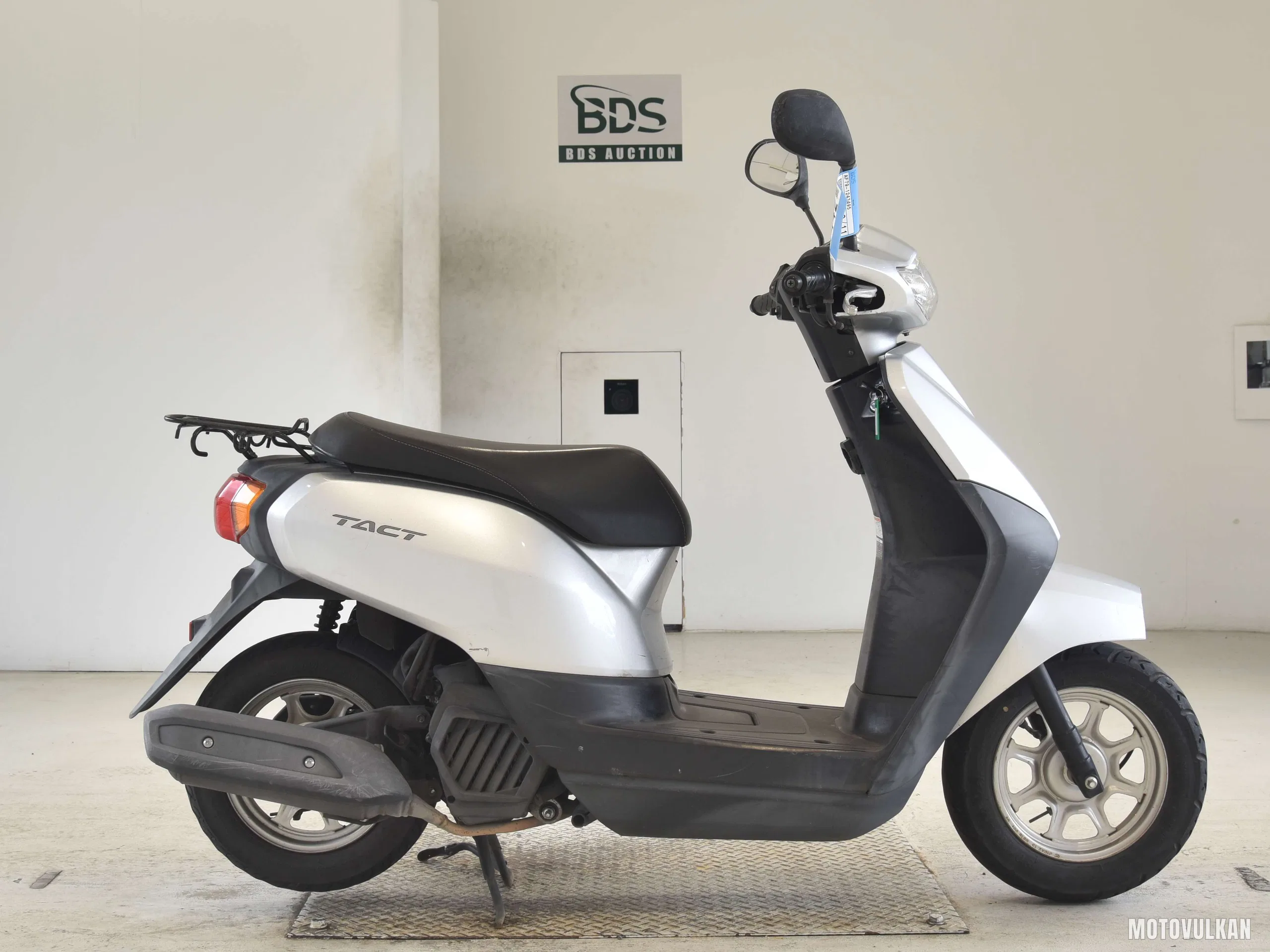 Honda TACT-4 Basic