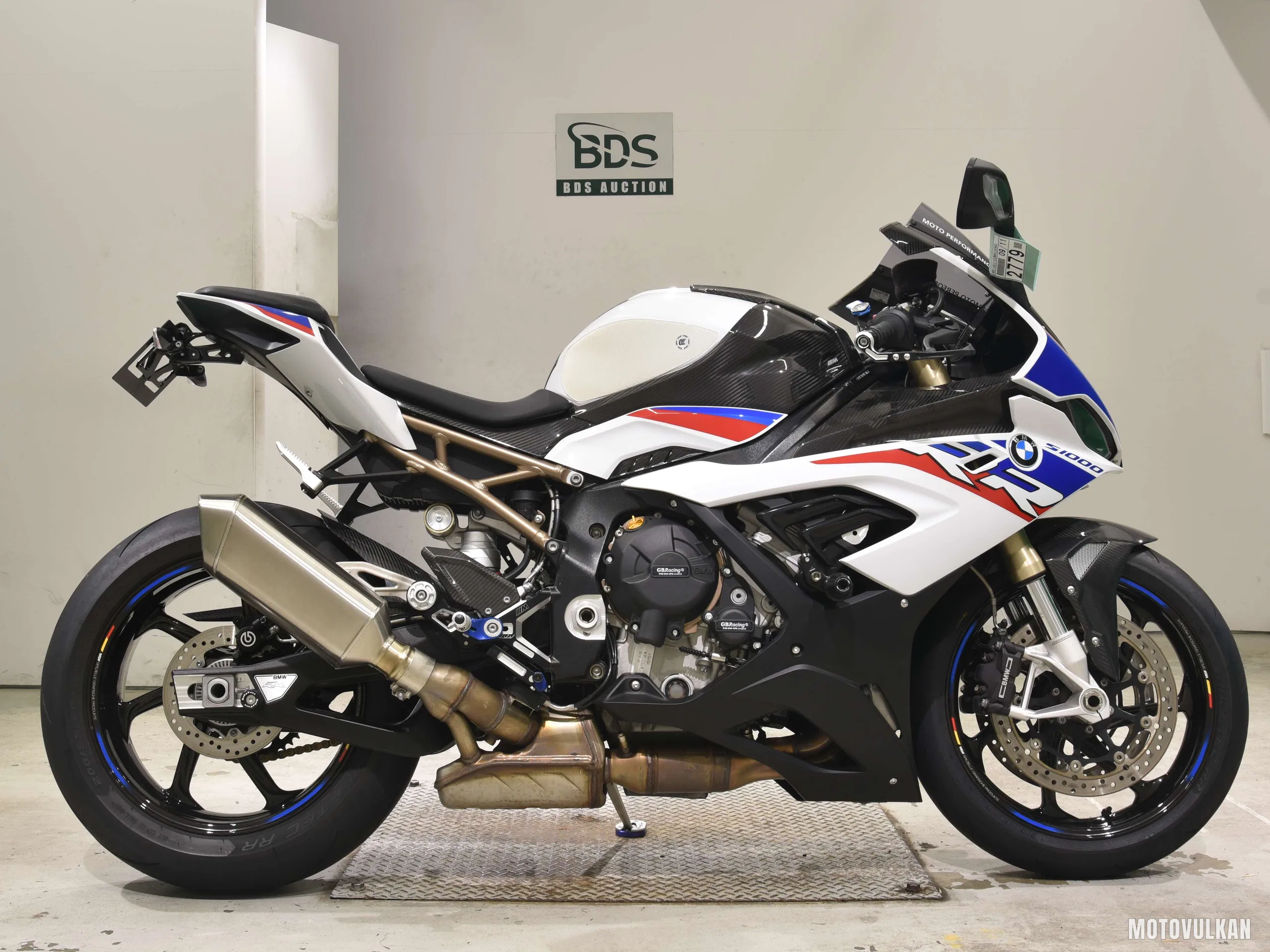  BMWS1000RRM Package