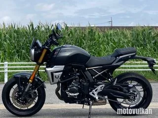 Suzuki Gsx-8T