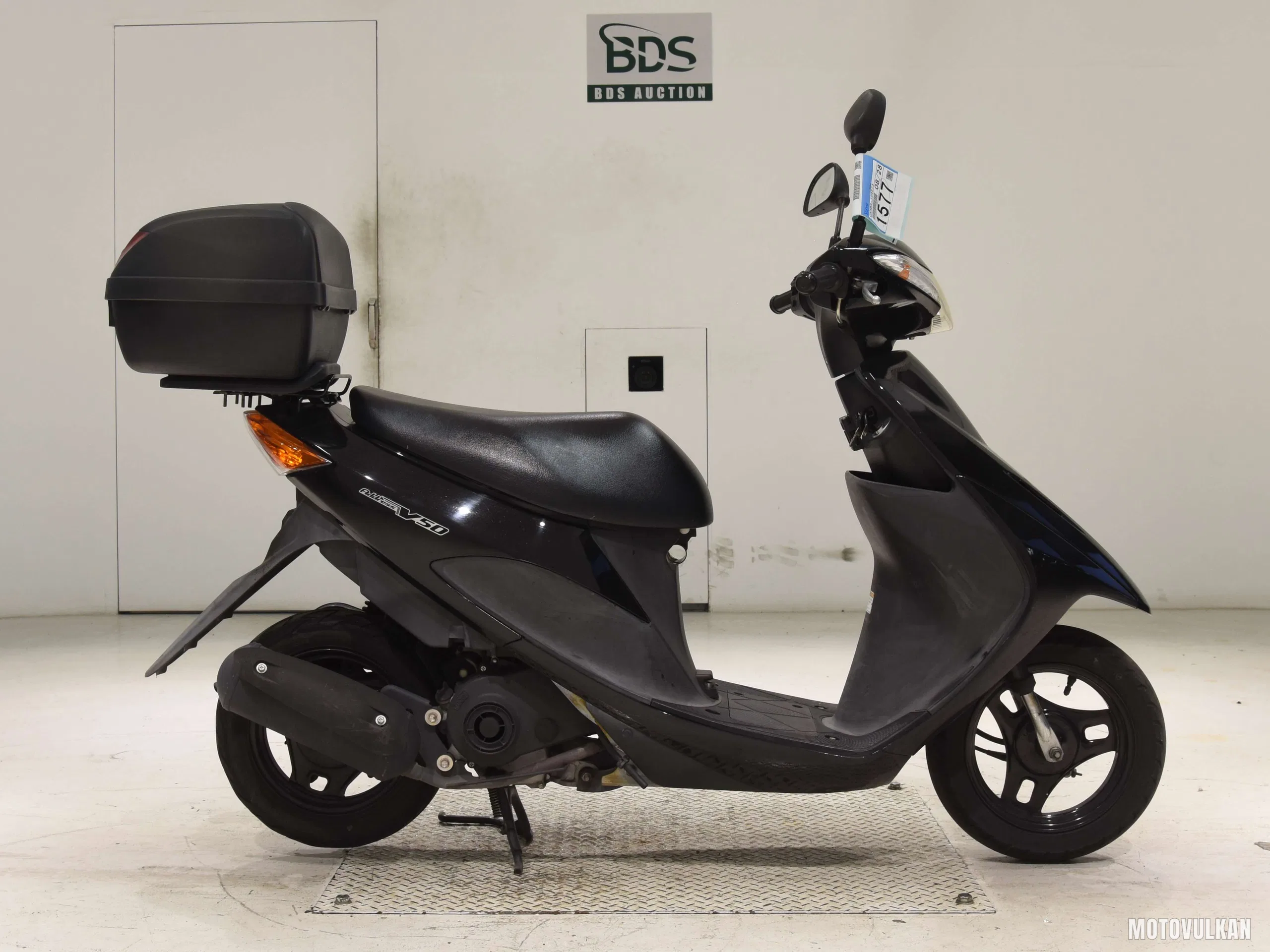 Suzuki ADDRESS V50-3