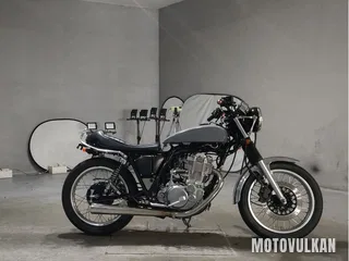 Yamaha SR400