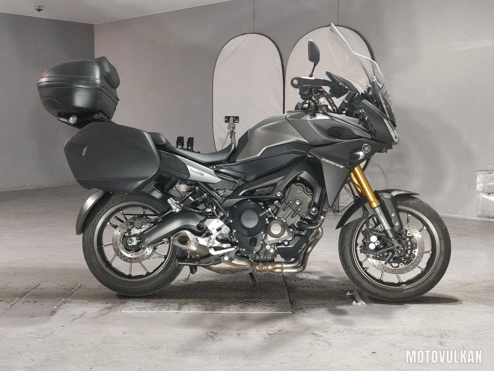 Yamaha MT-09 Tracer