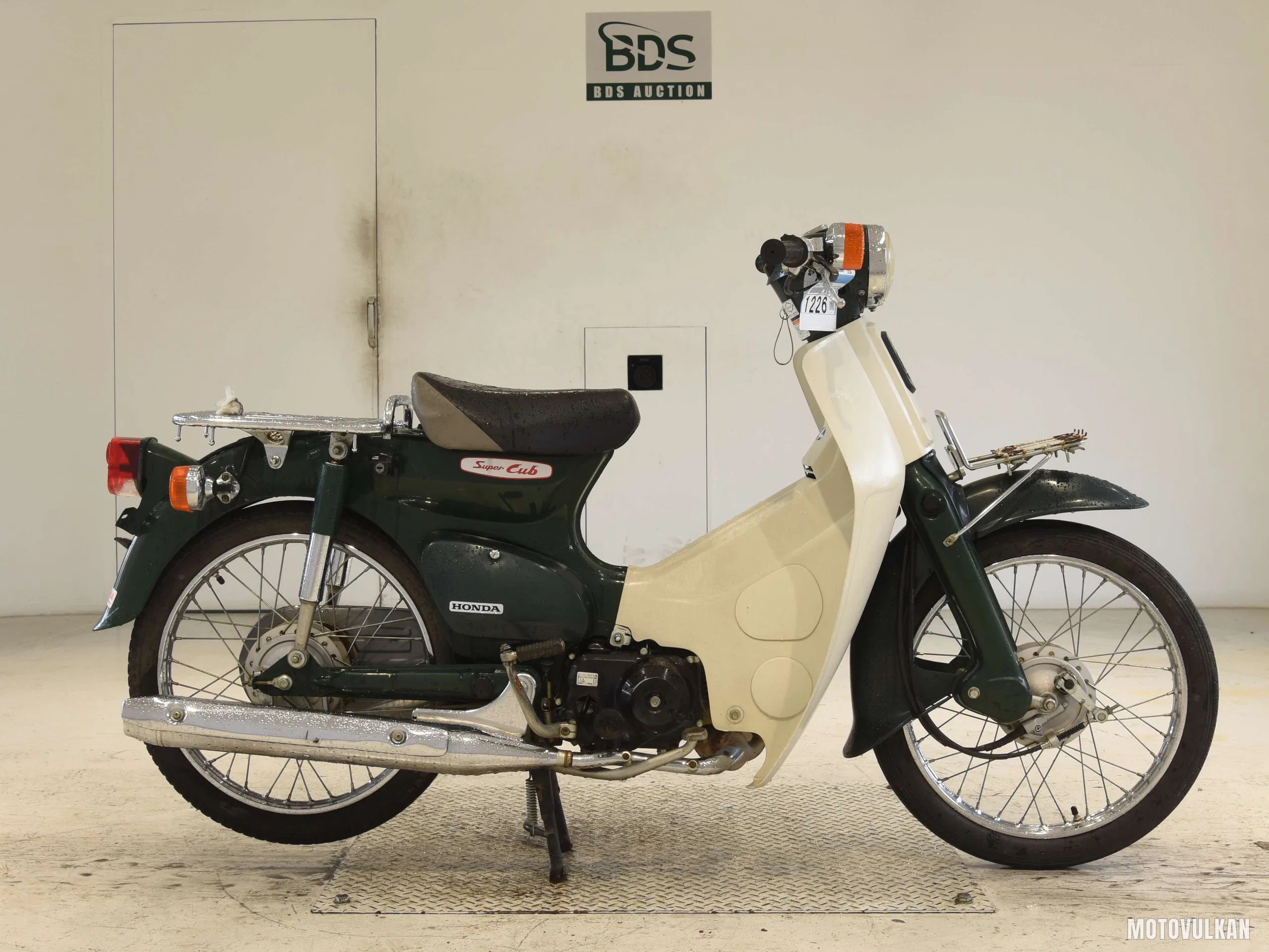 Honda C50