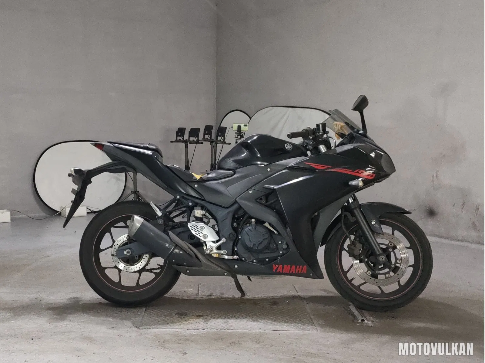 Yamaha YZF-R25