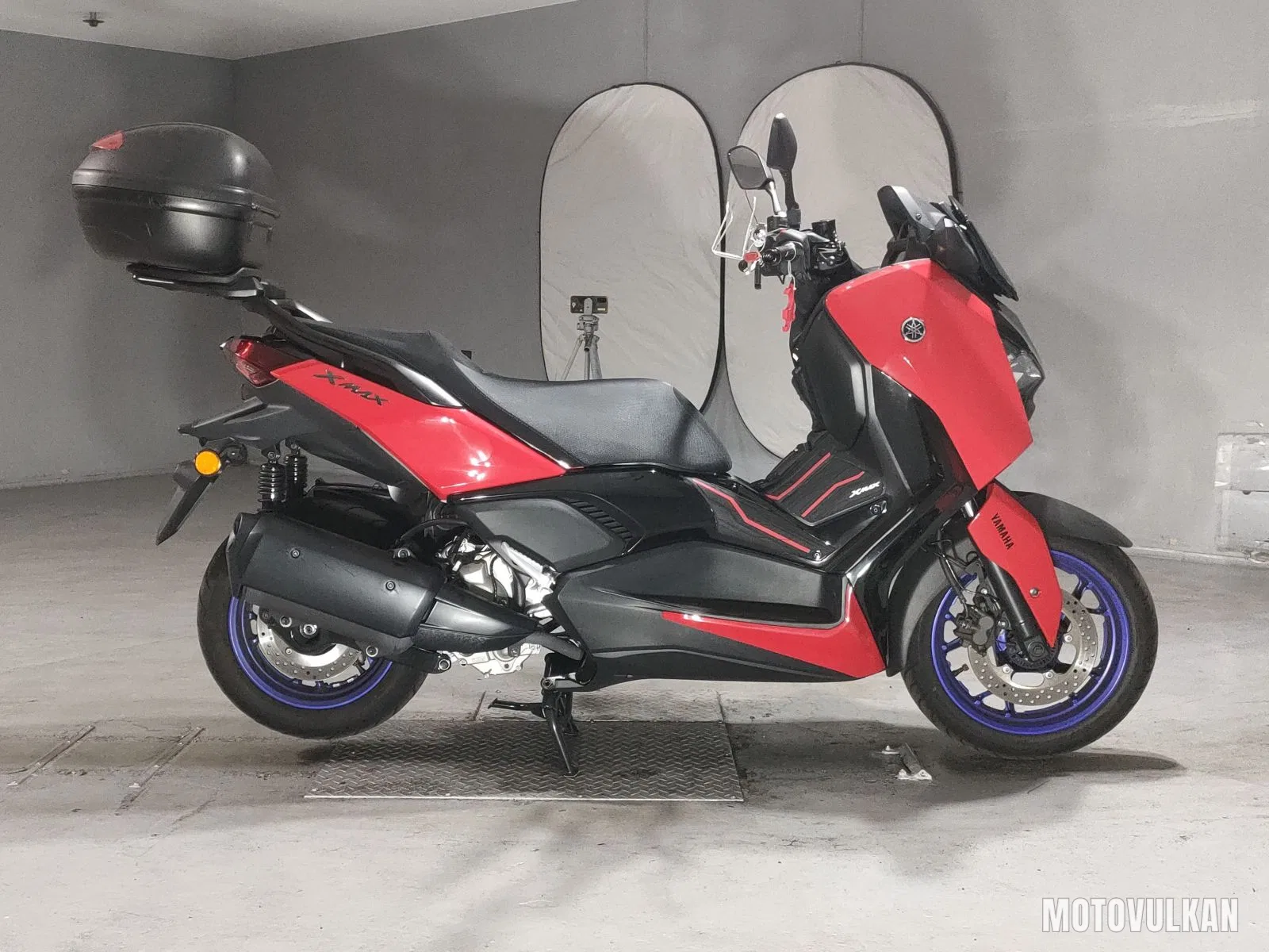 Yamaha X-MAX250