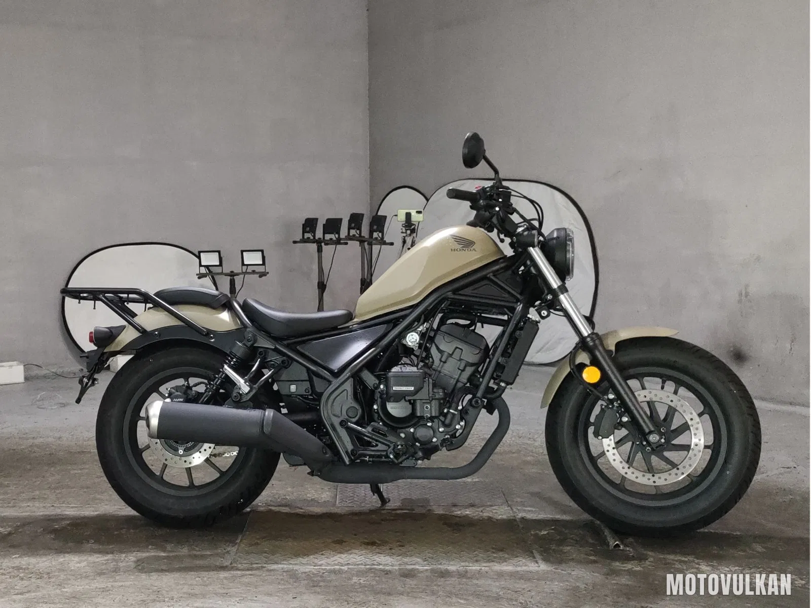 Honda Rebel 250 E-Clutch