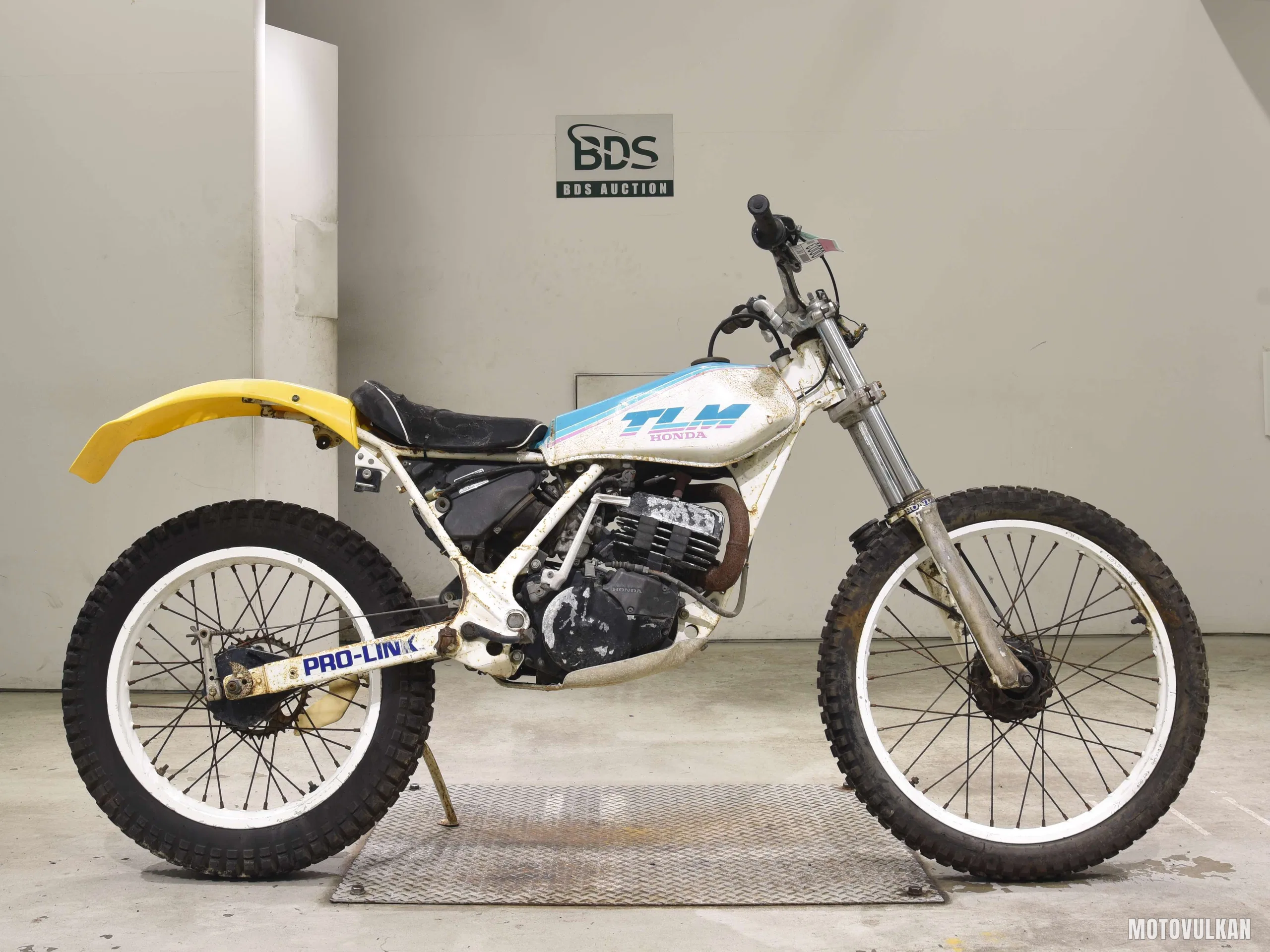 Honda TLM200R