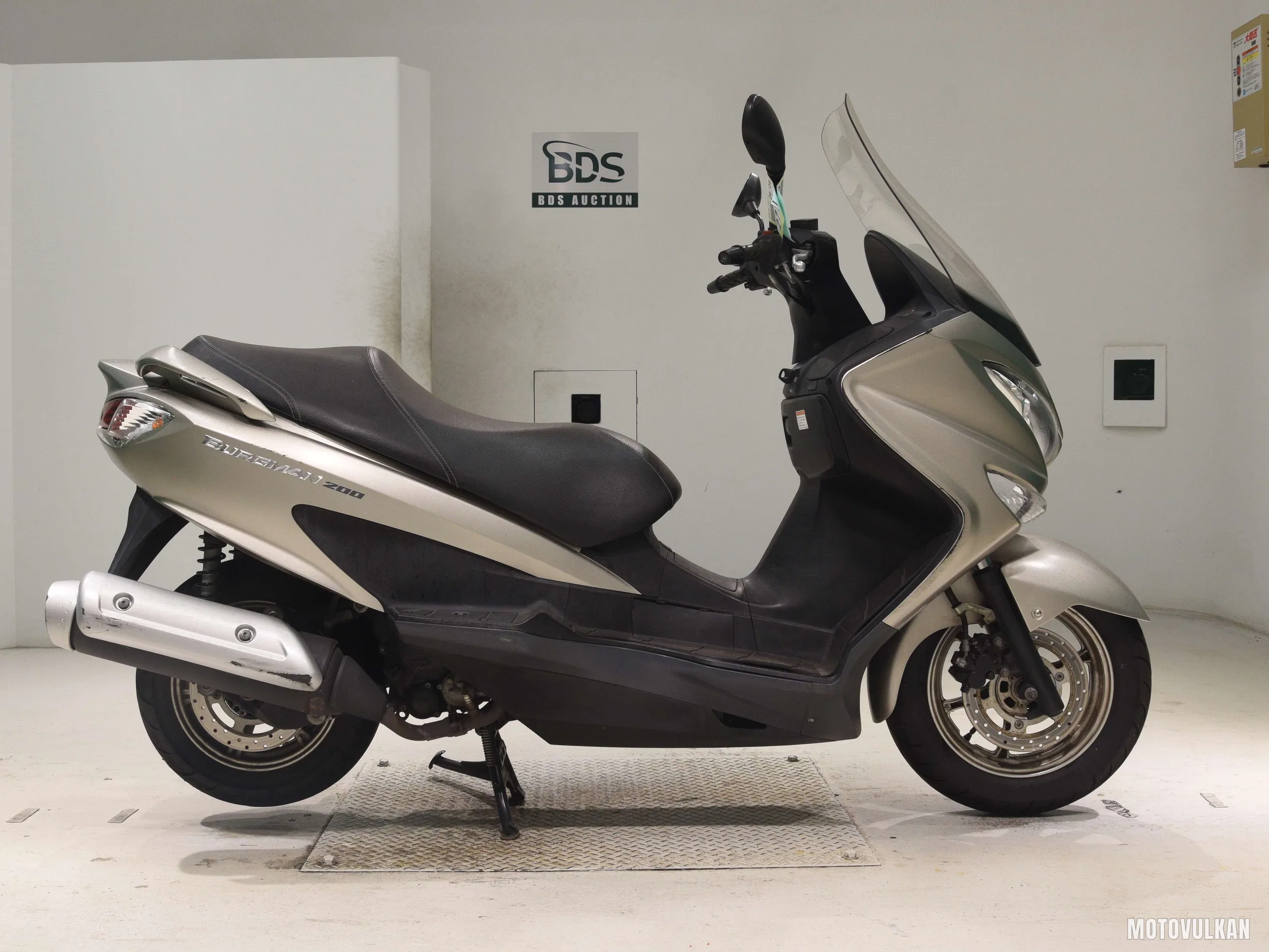 Suzuki BURGMAN200
