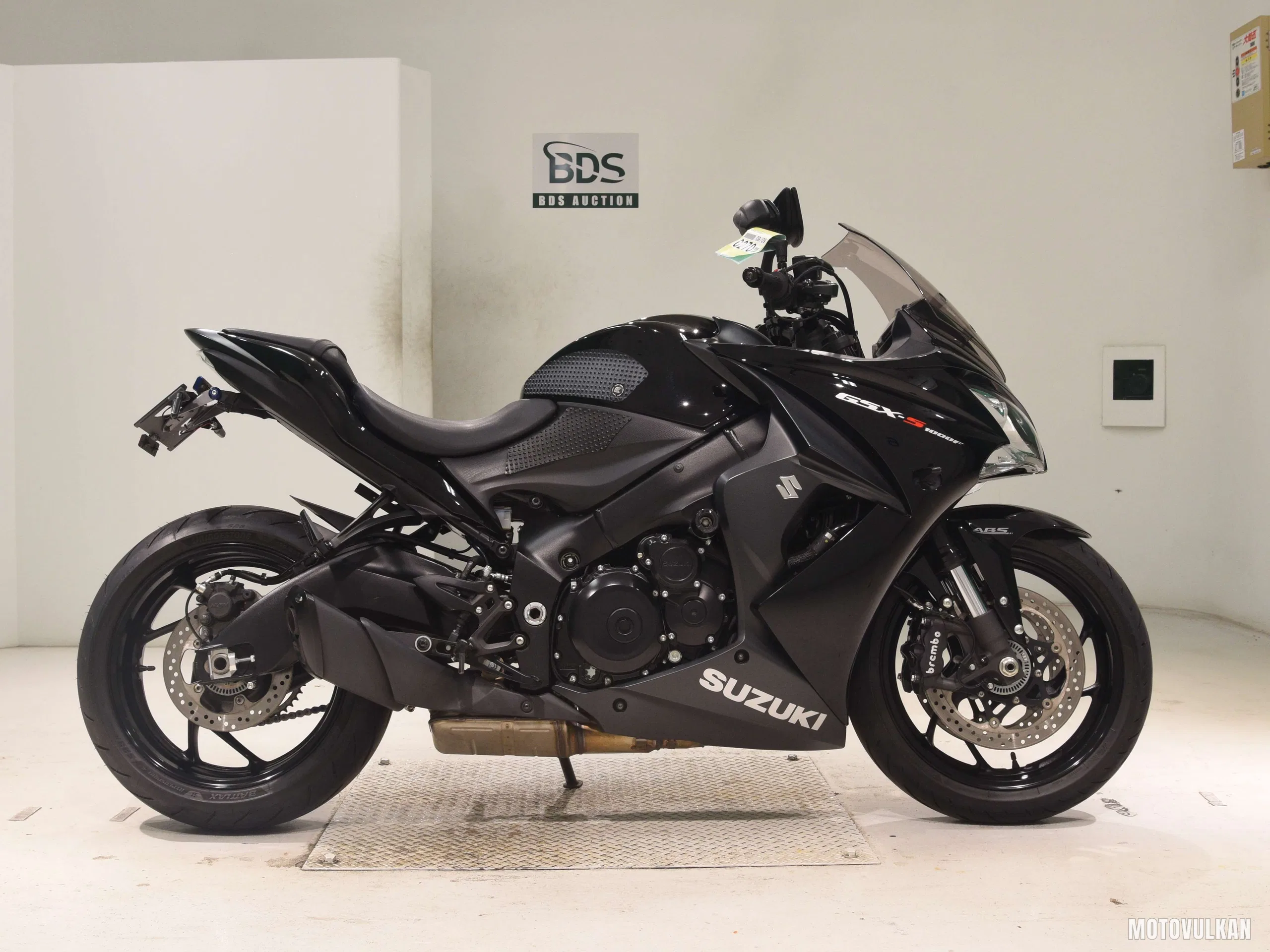 Suzuki GSX-S1000F