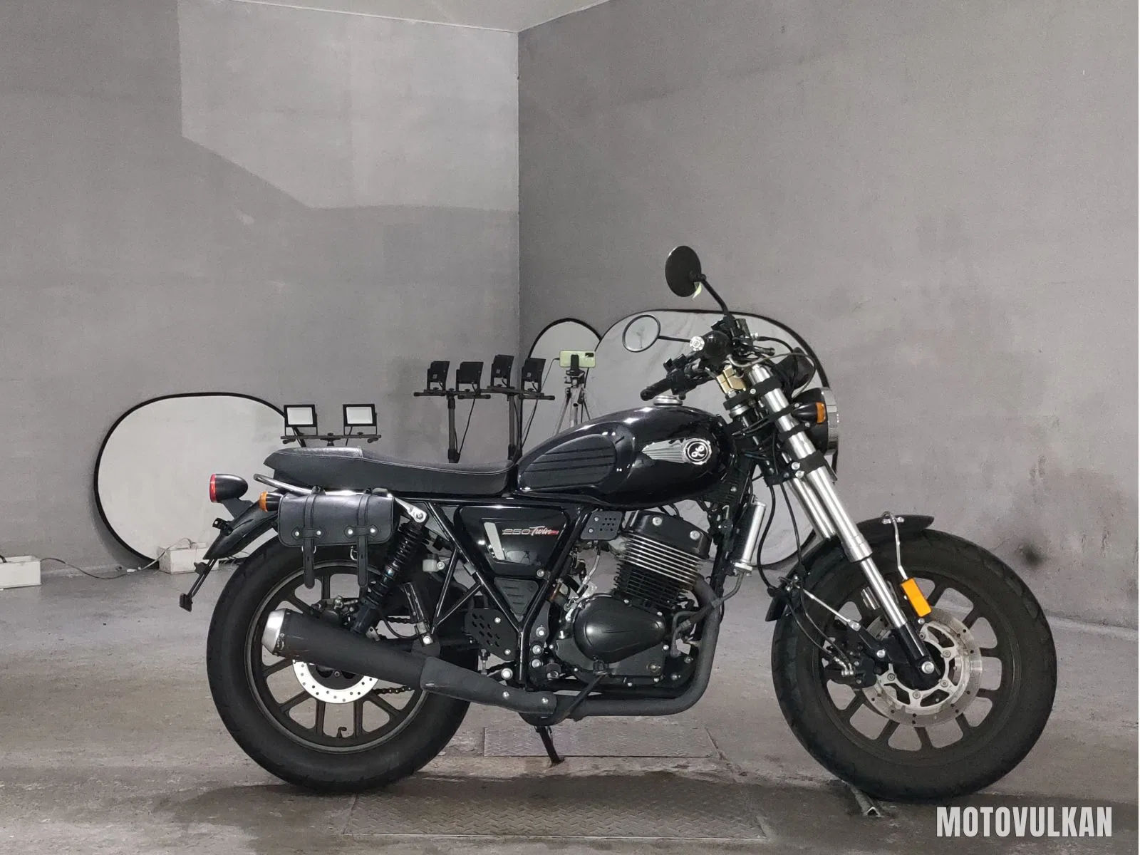  GPX Legend 250 Twin