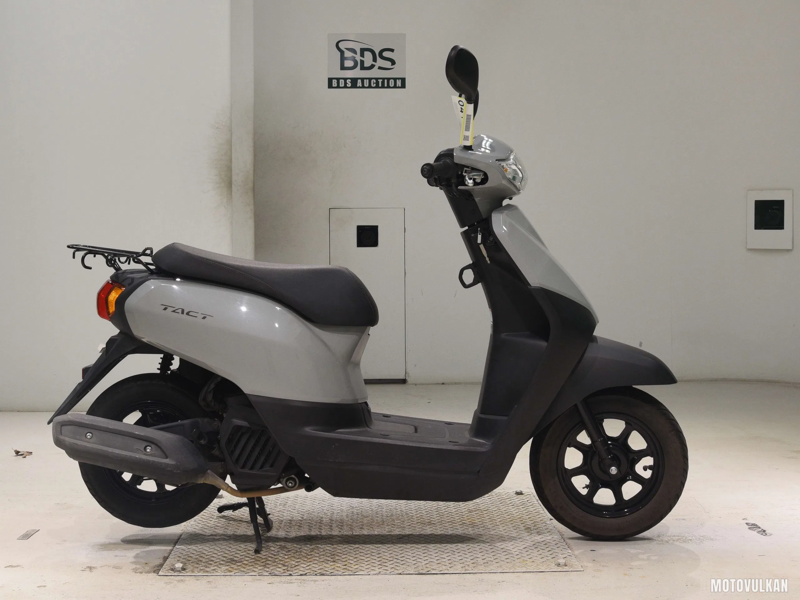 Honda TACT-4 Basic