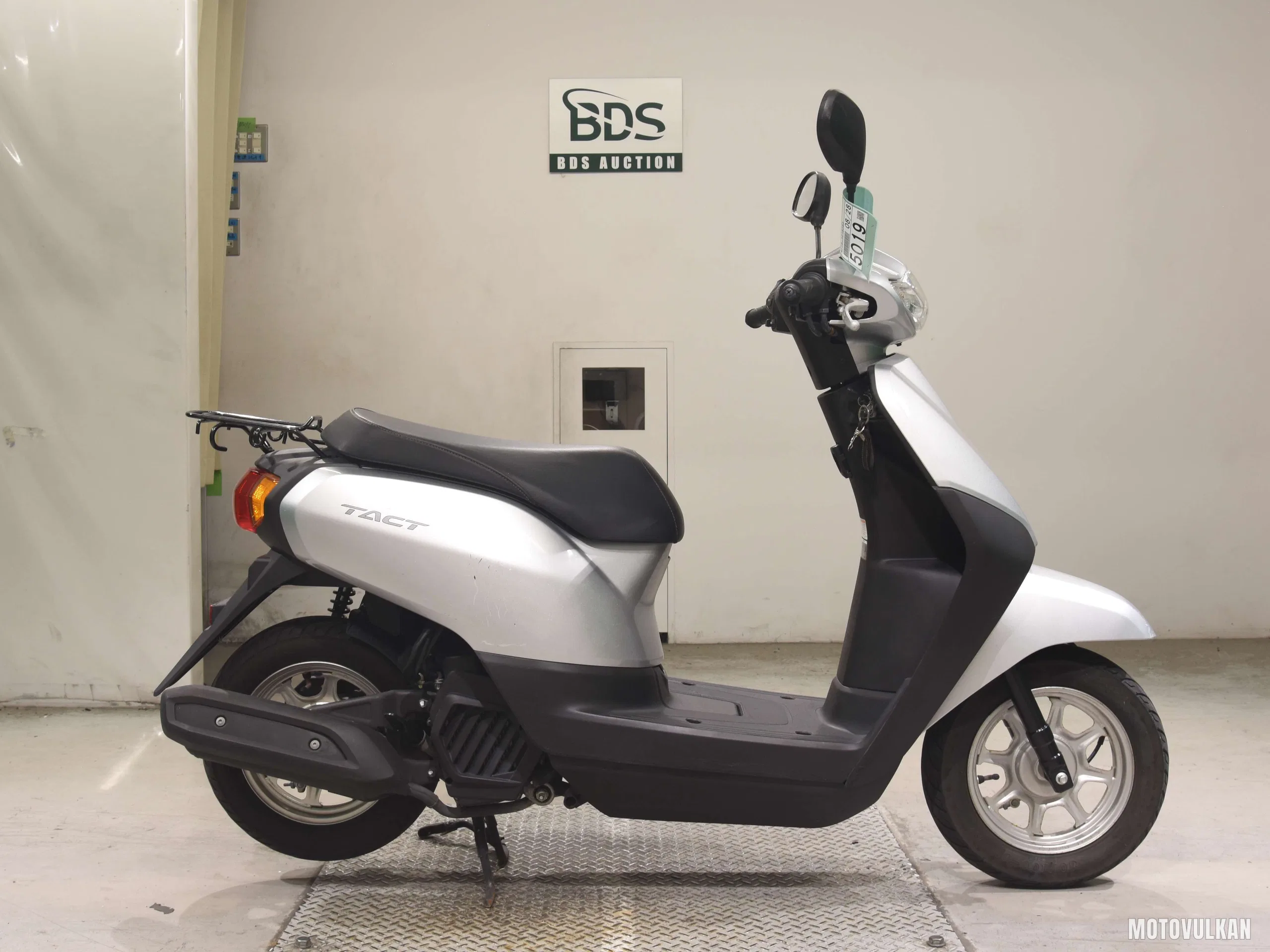 Honda TACT-4 Basic