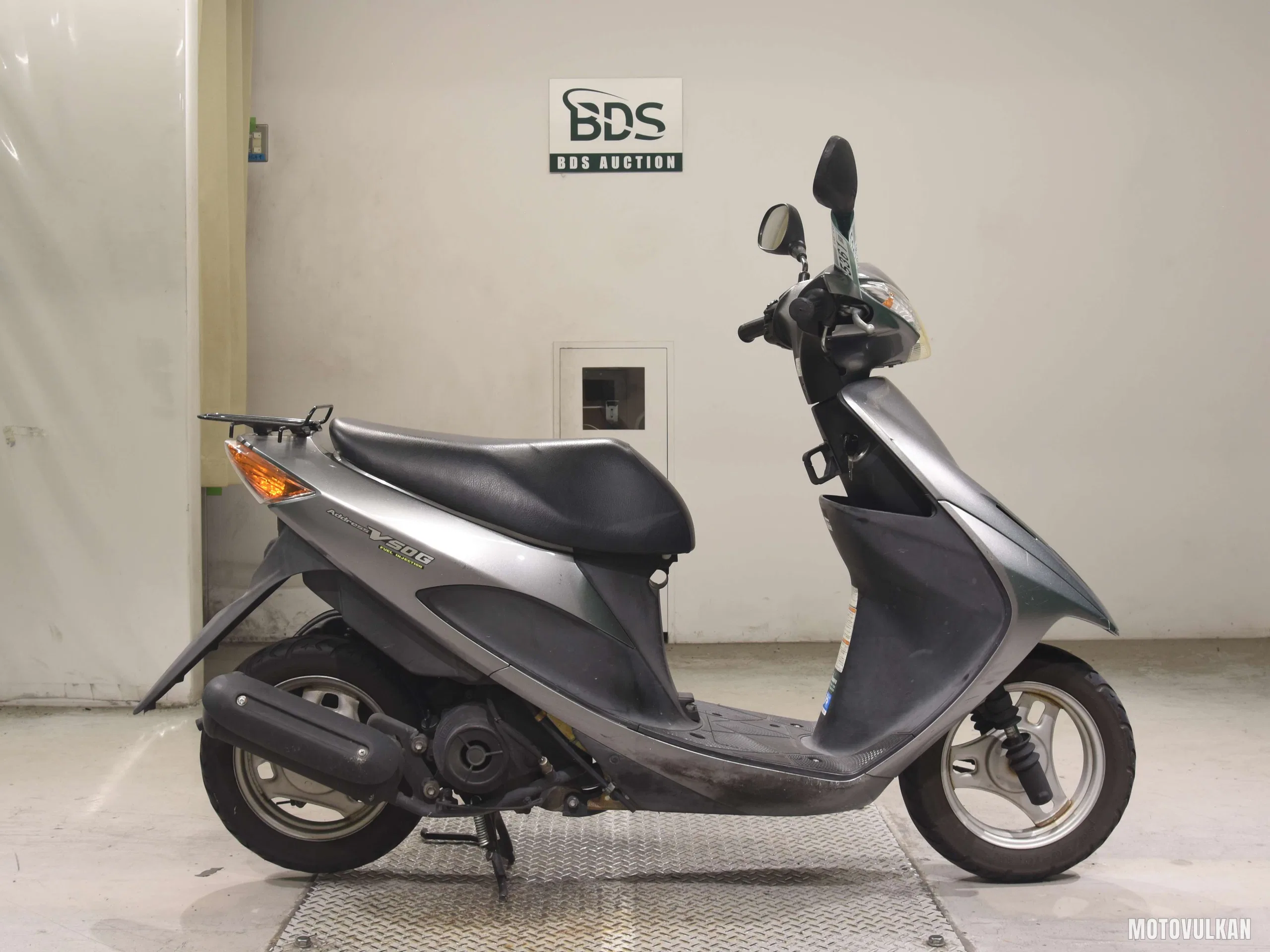 Suzuki ADDRESS V50G
