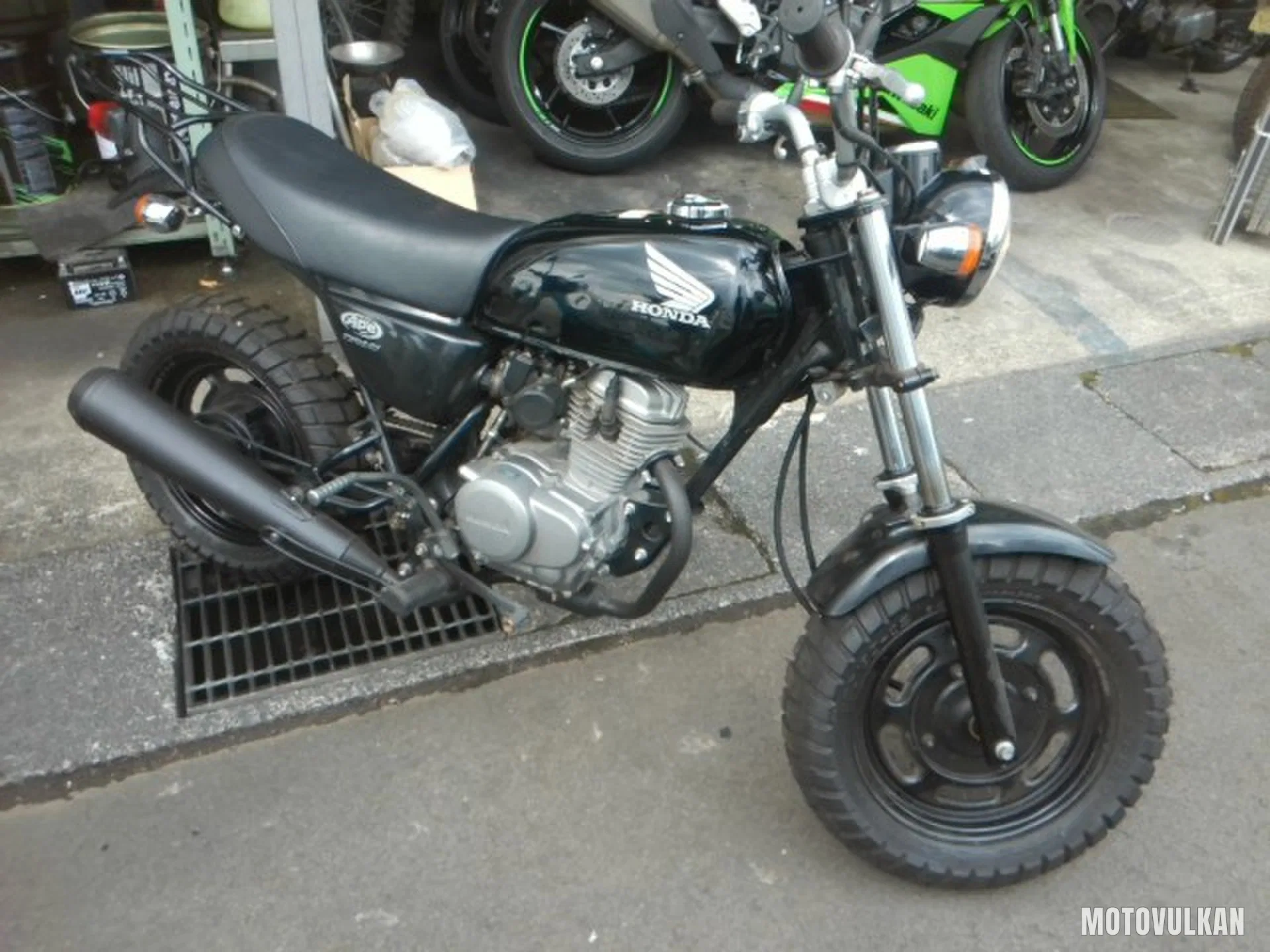 Honda Ape50