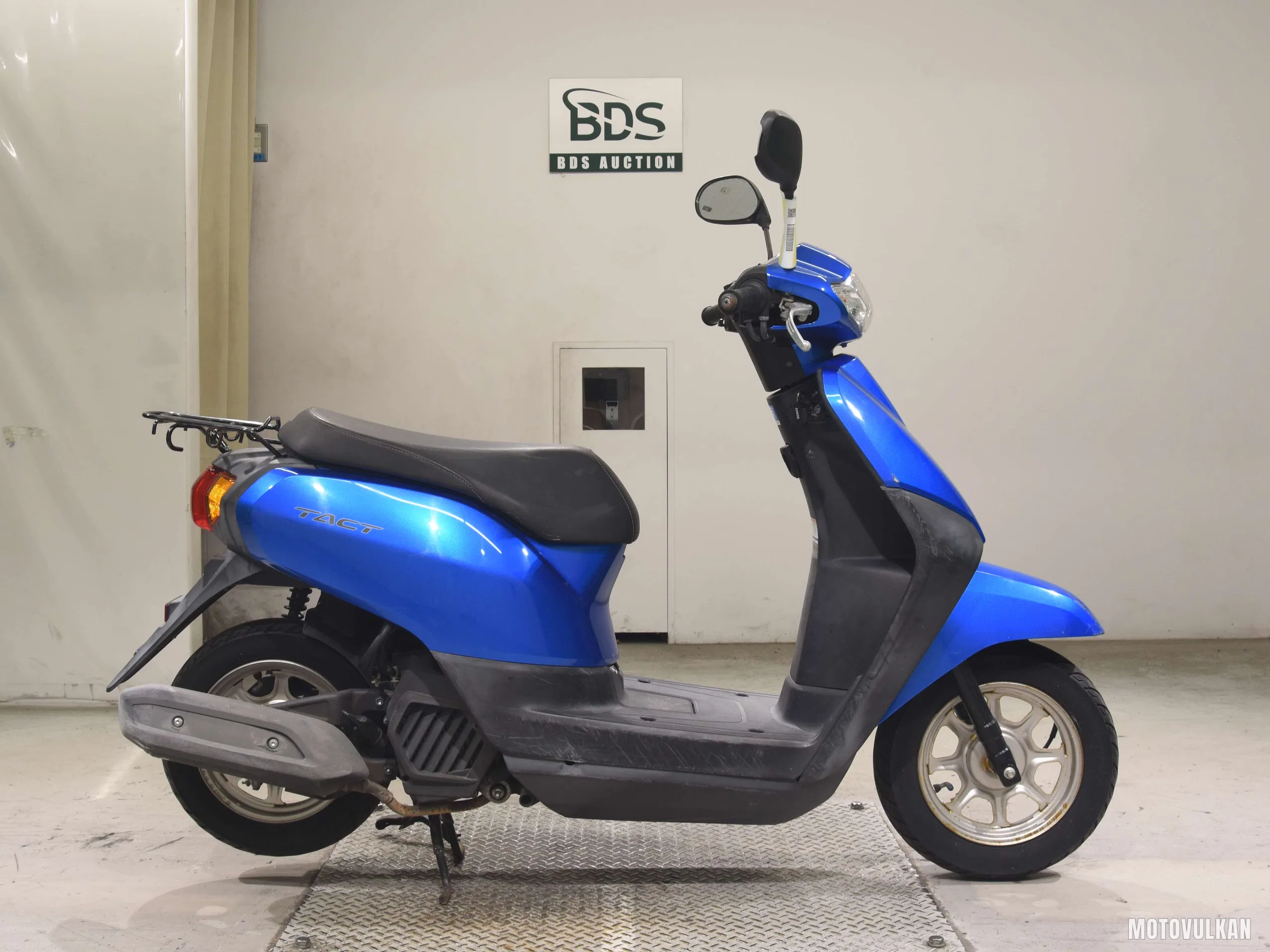 Honda TACT-4 Basic