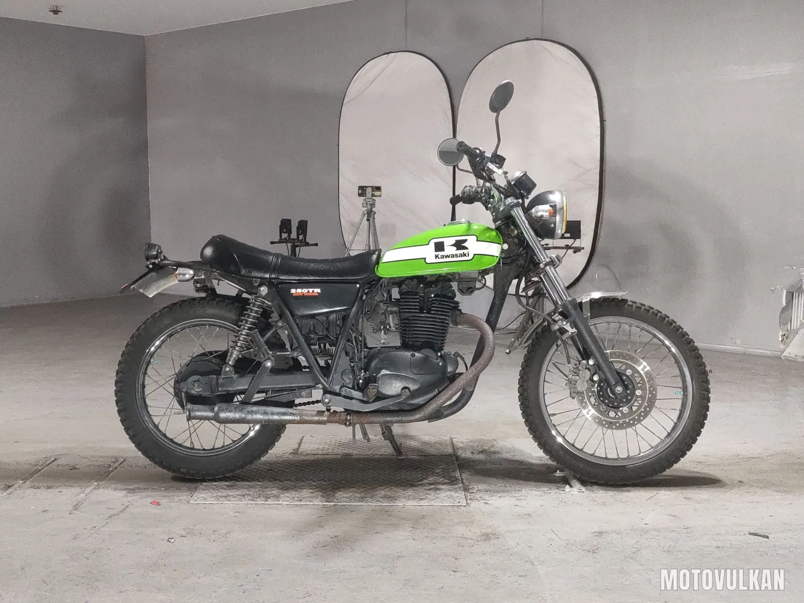 Kawasaki 250TR