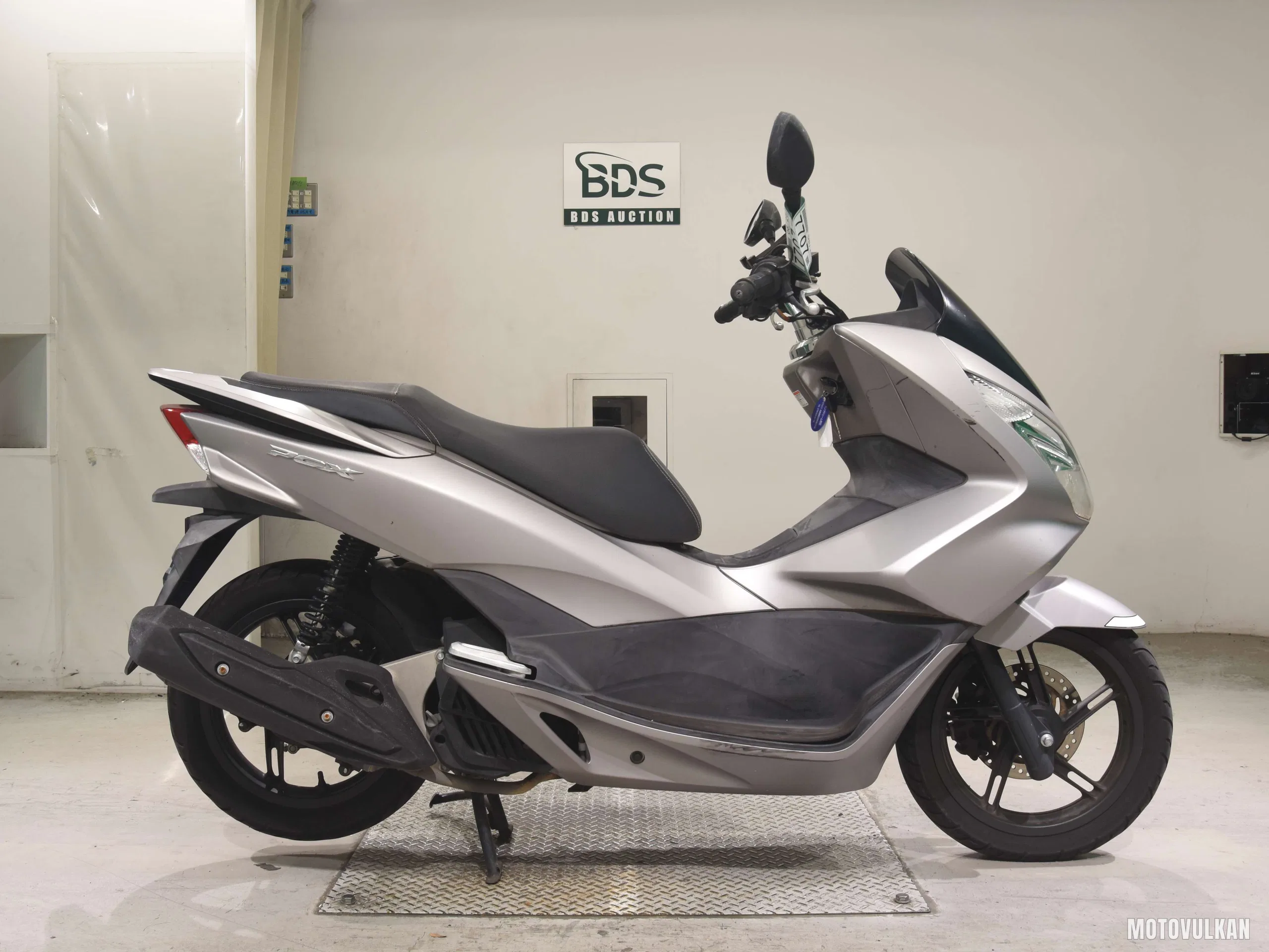 Honda PCX125-2