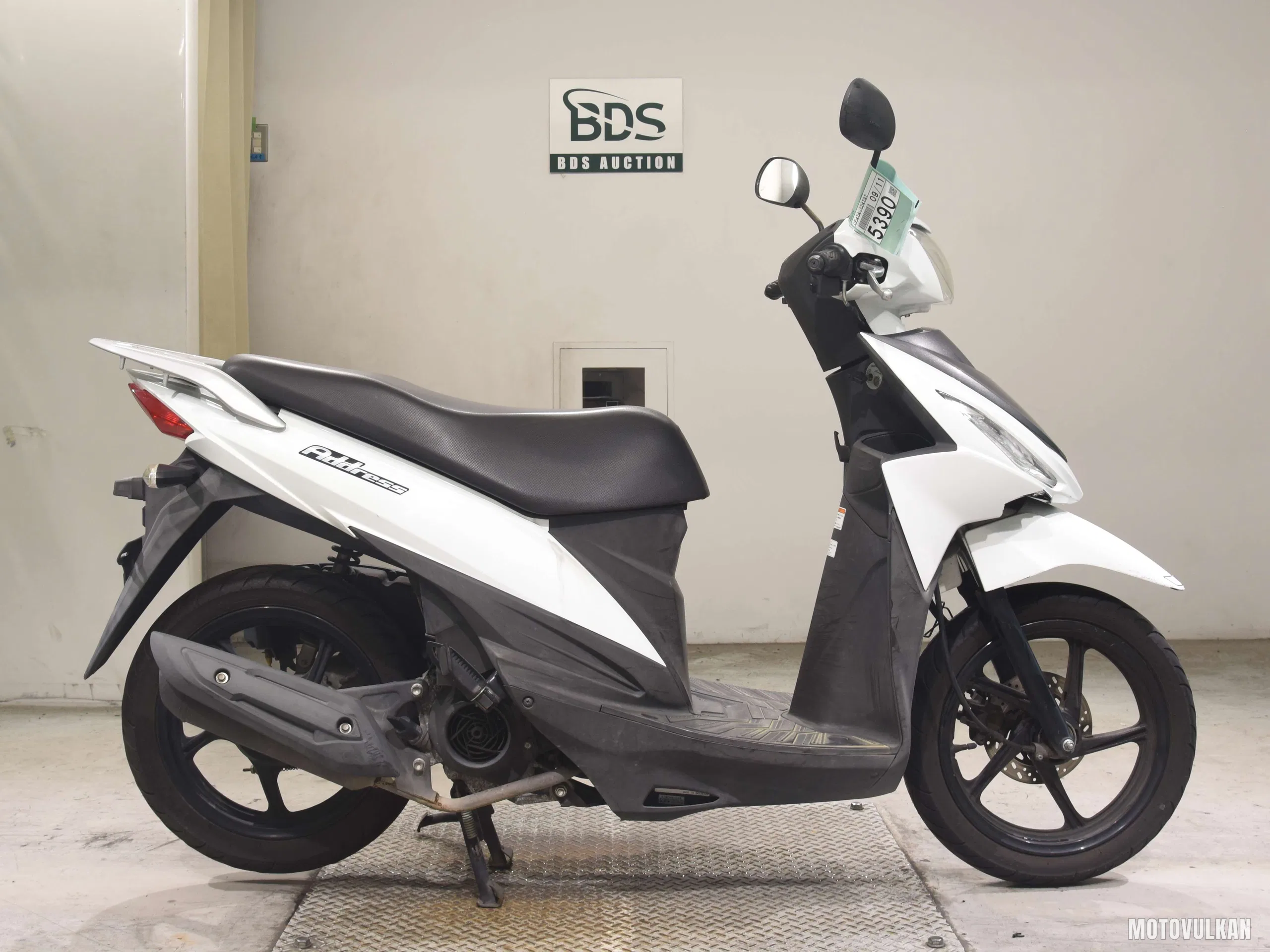 Suzuki ADDRESS110-2