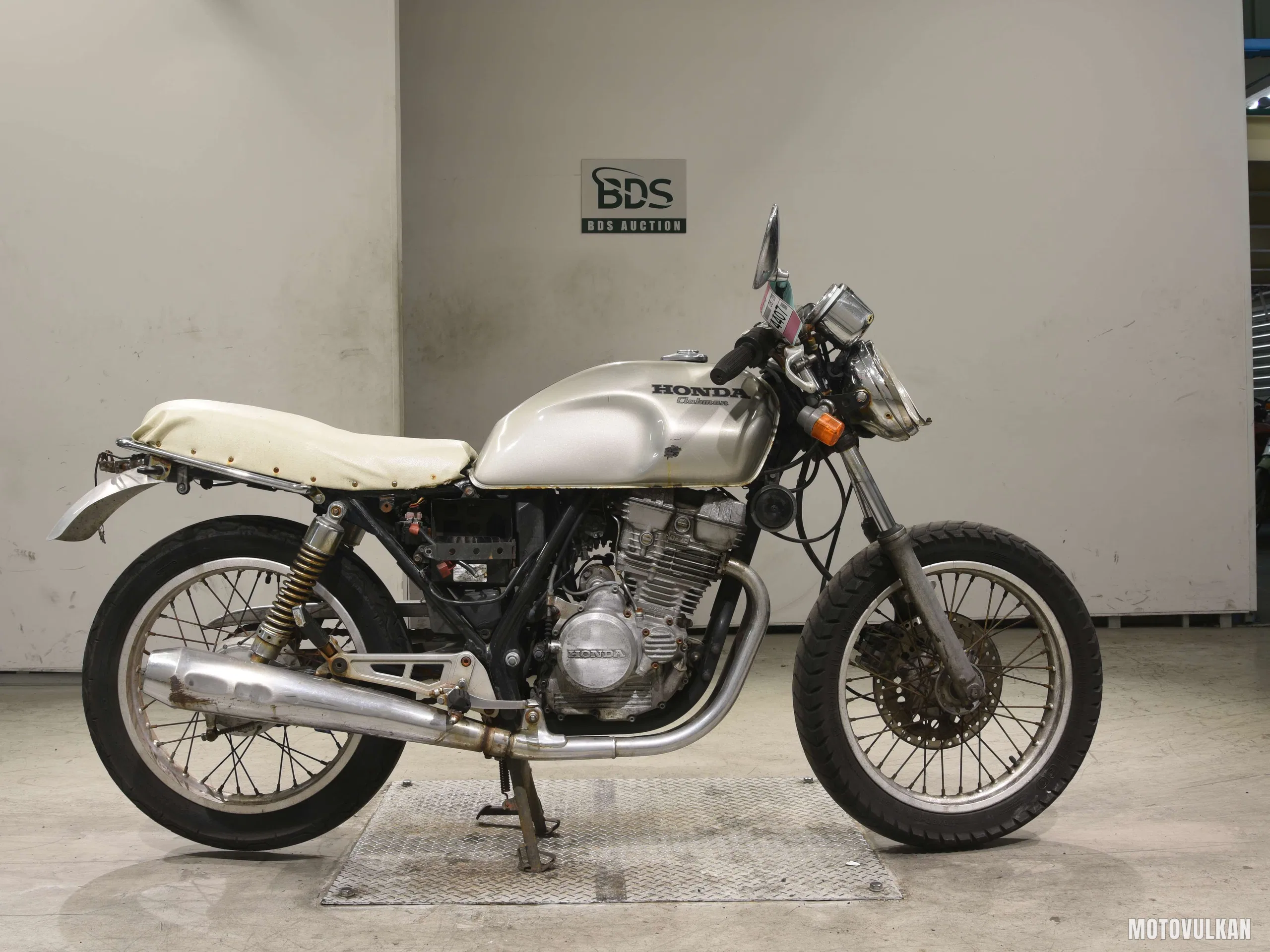 Honda GB250 CLUBMAN-4
