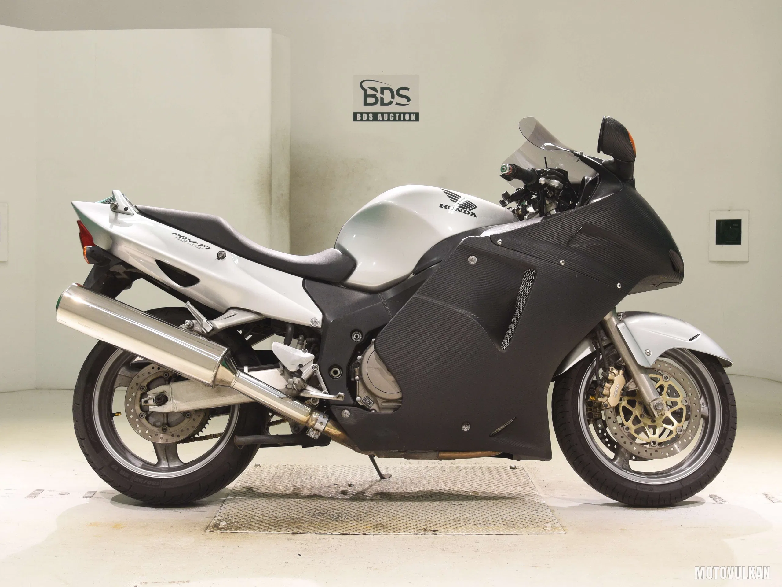 Honda CBR1100XX