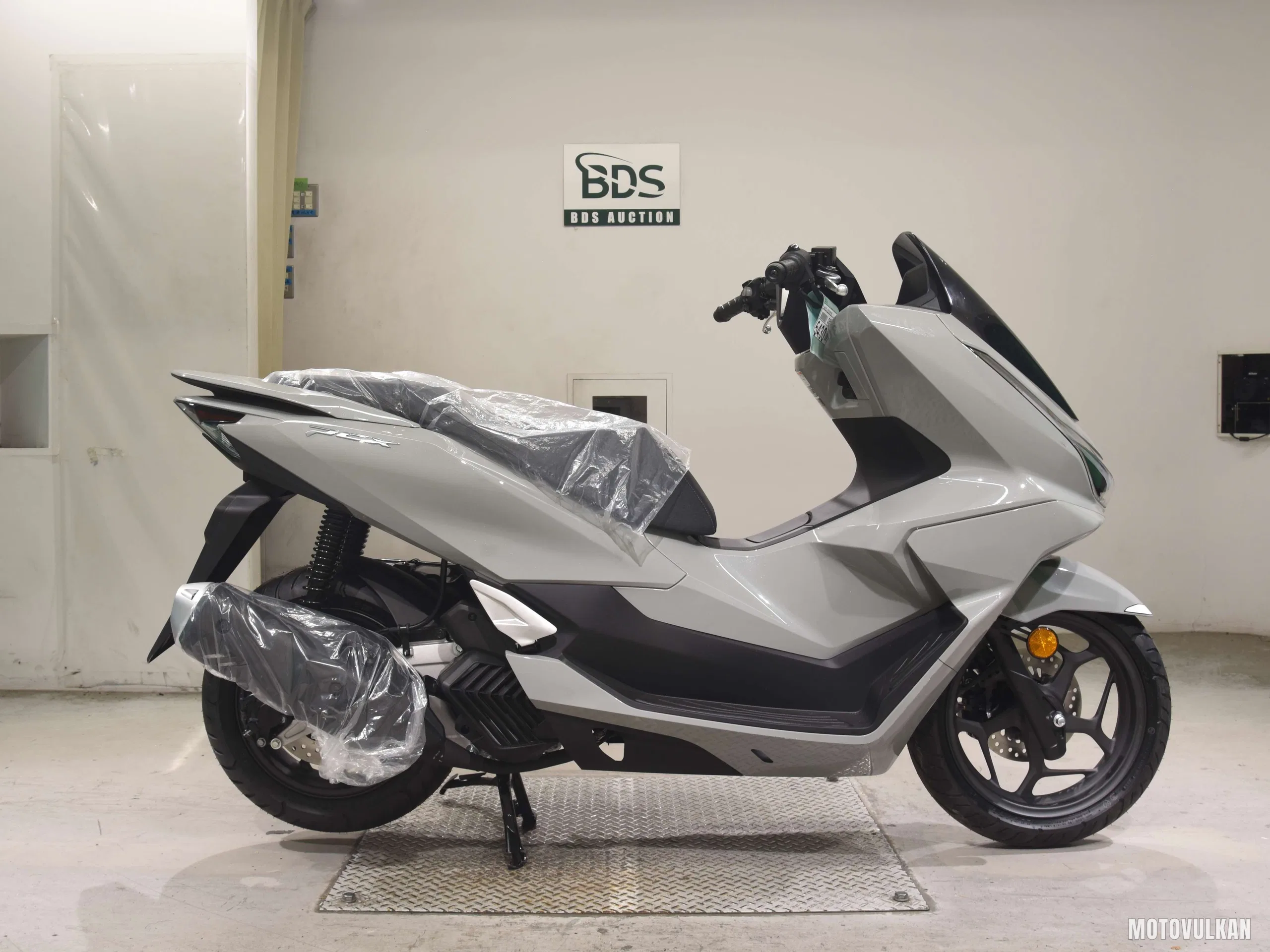 Honda PCX125-4