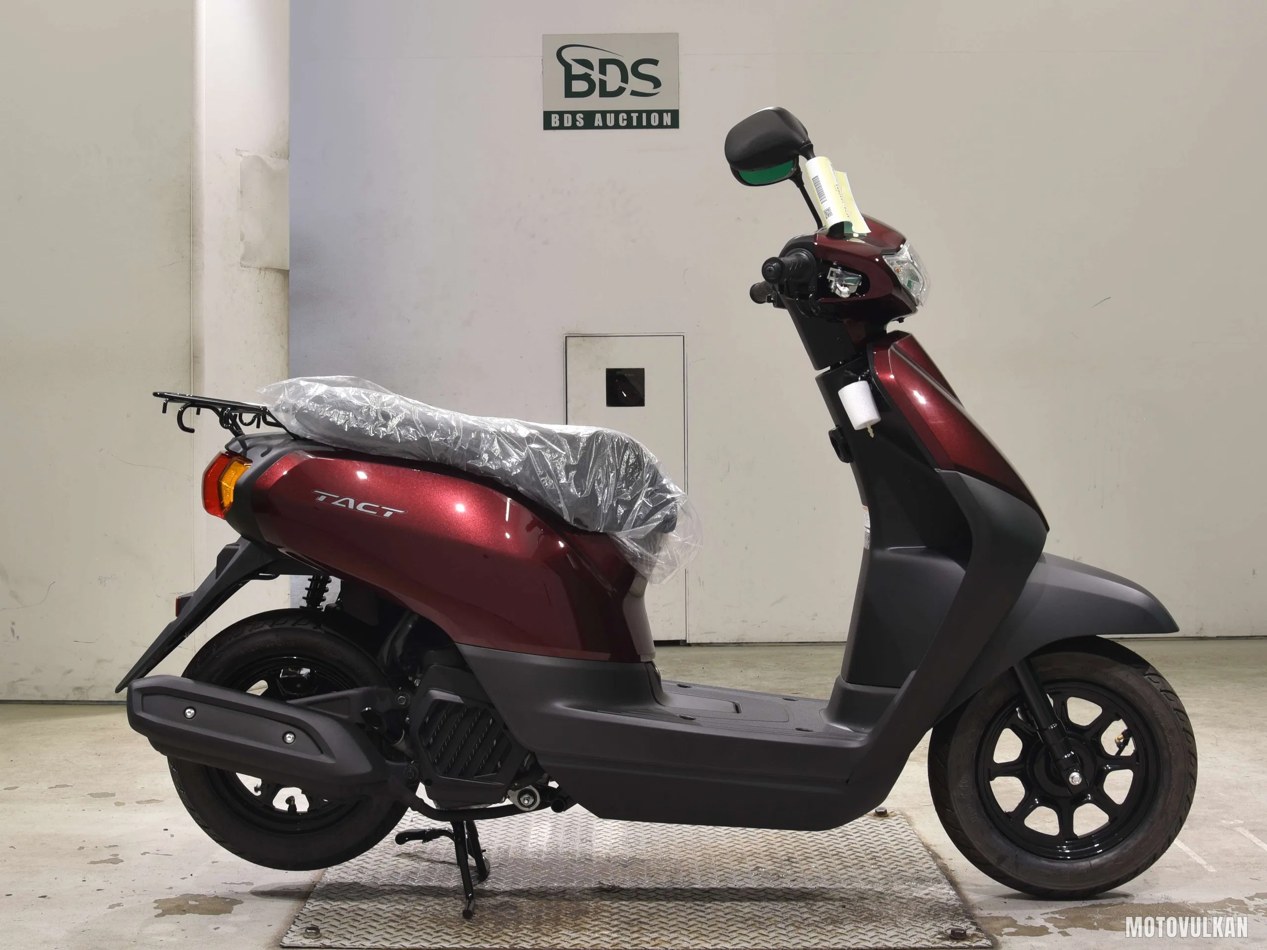 Honda TACT-4 Basic