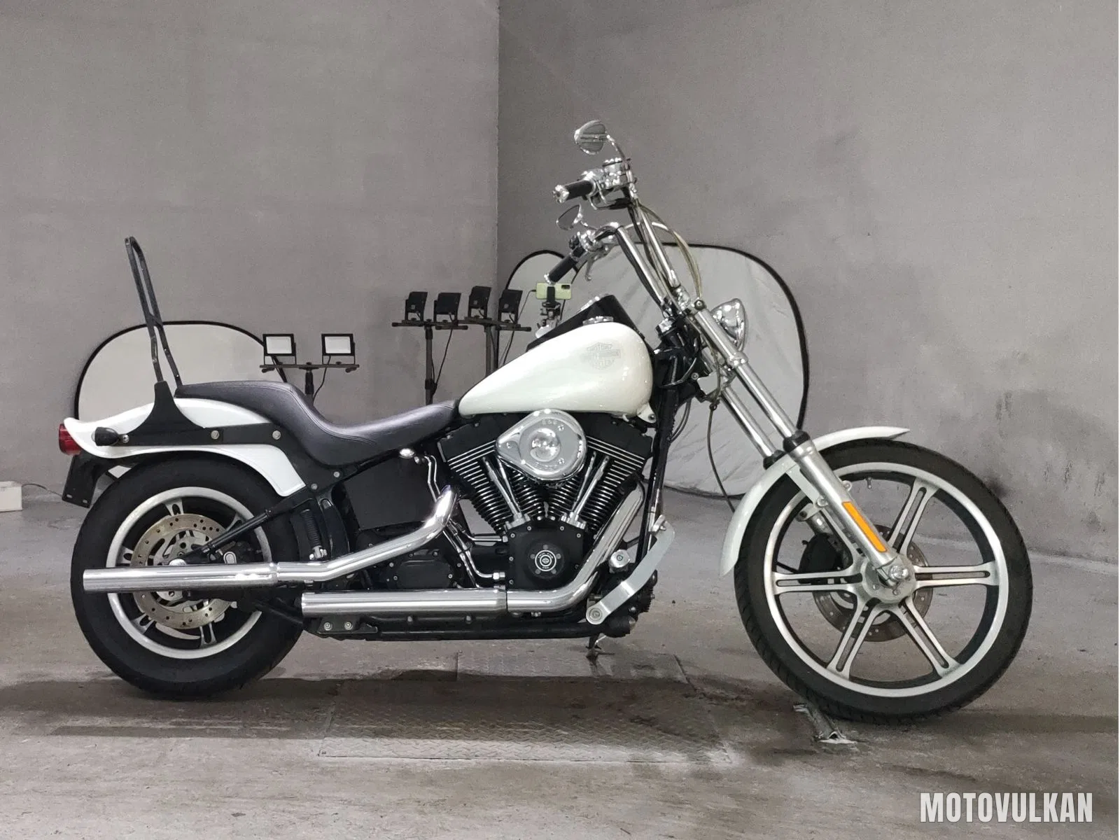 Harley-Davidson Harley-Davidson FXSTB1450