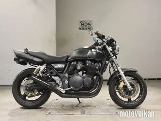 Suzuki INAZUMA400