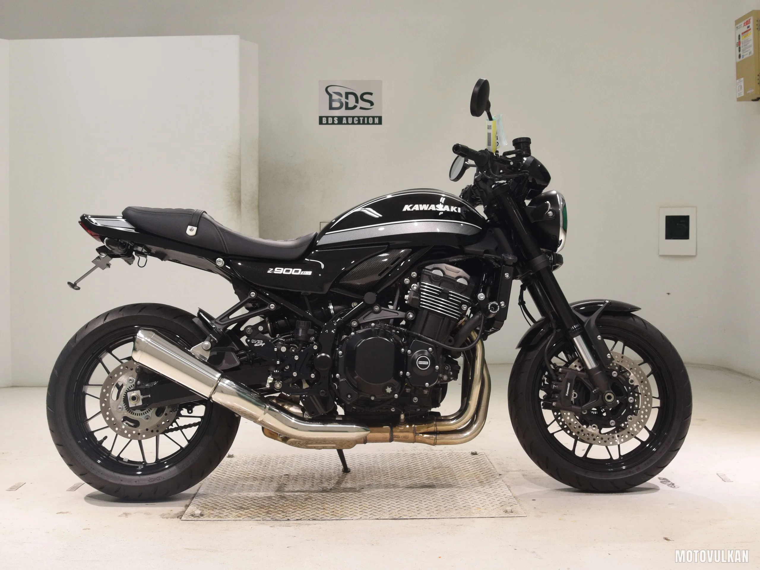 Kawasaki Z900RS