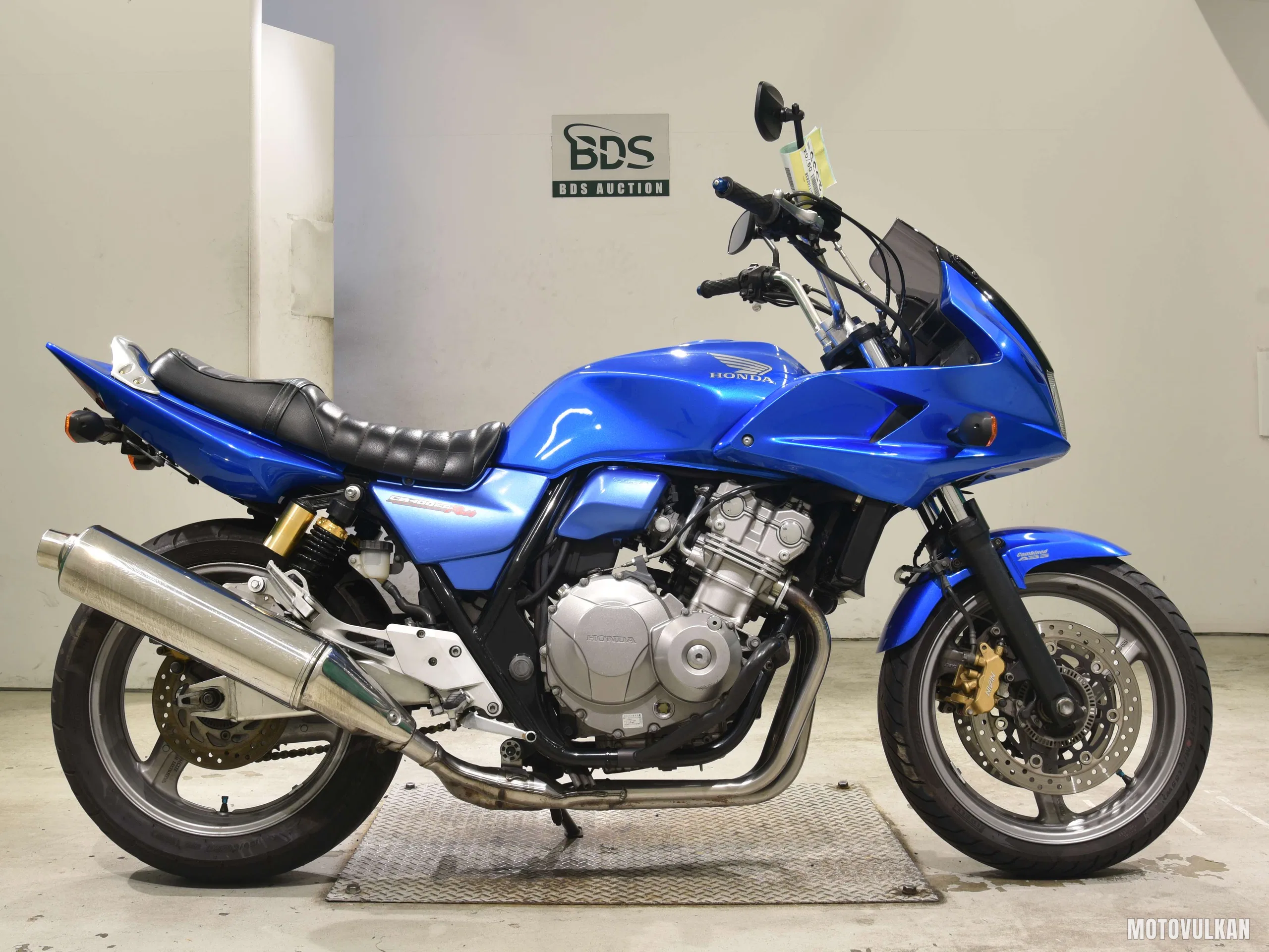 Honda CB400SFVA BOL D'OR